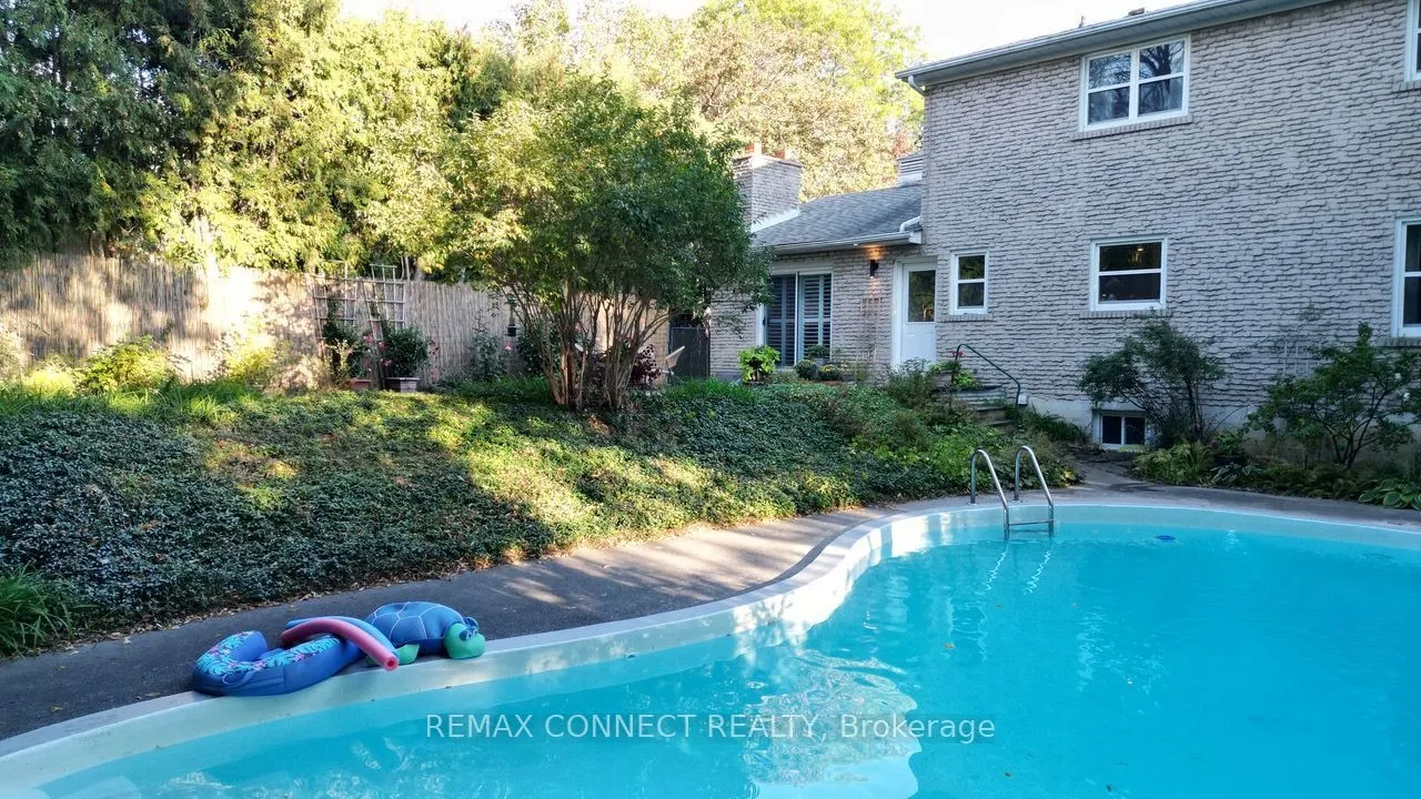 26 Averdon Crescent