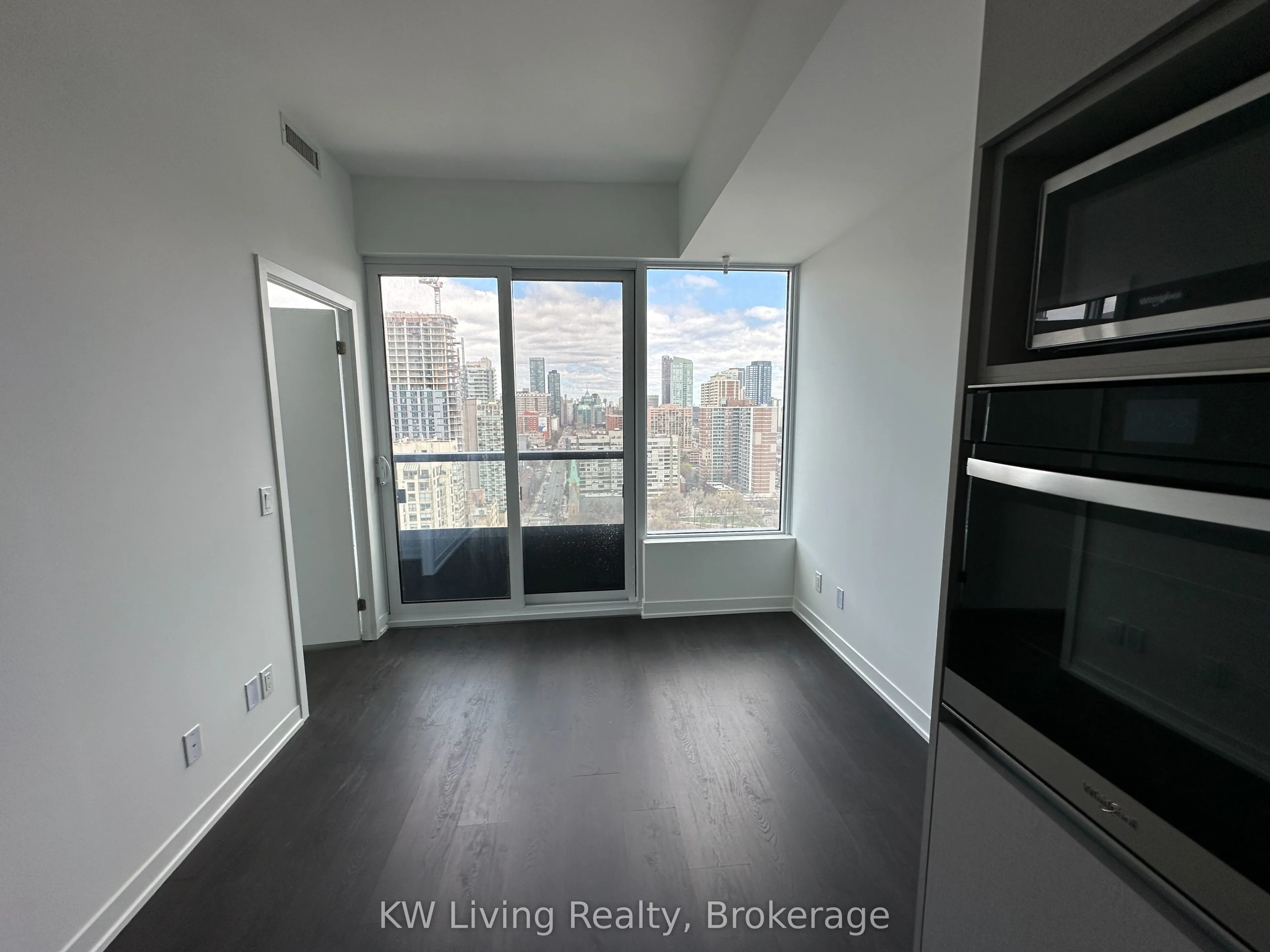 319 Jarvis Street #2606