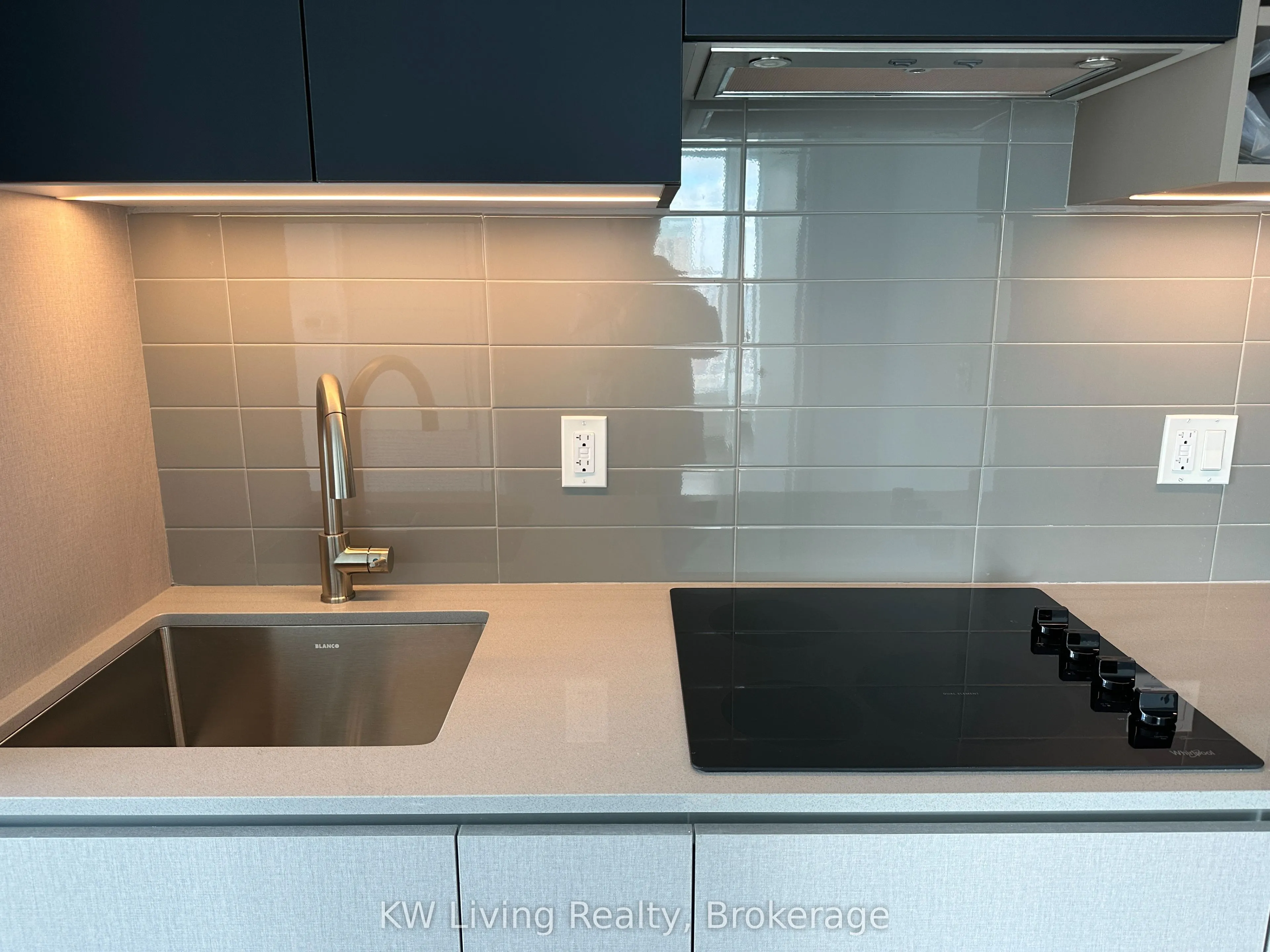 319 Jarvis Street #2606