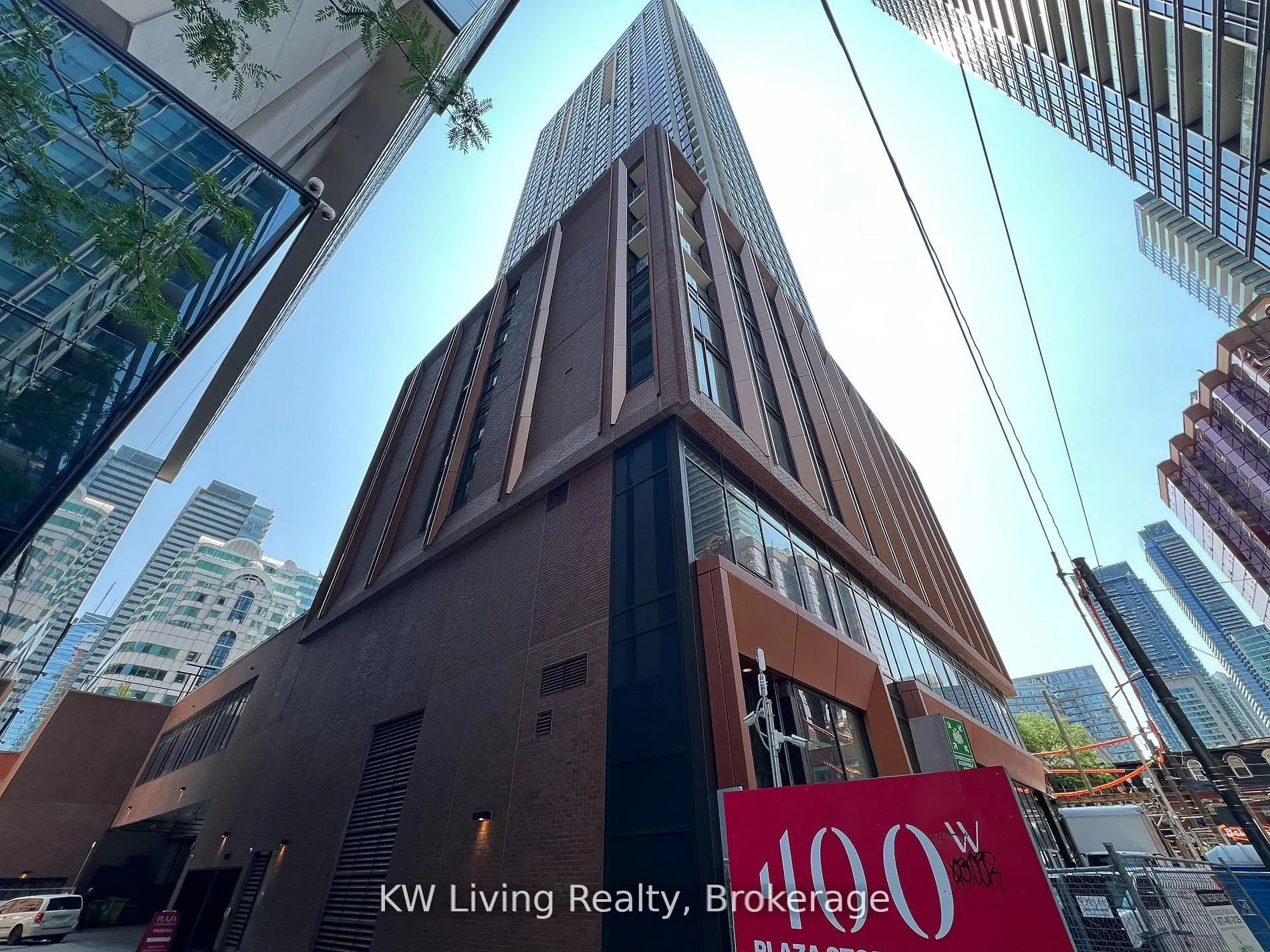 400 King Street W #2816