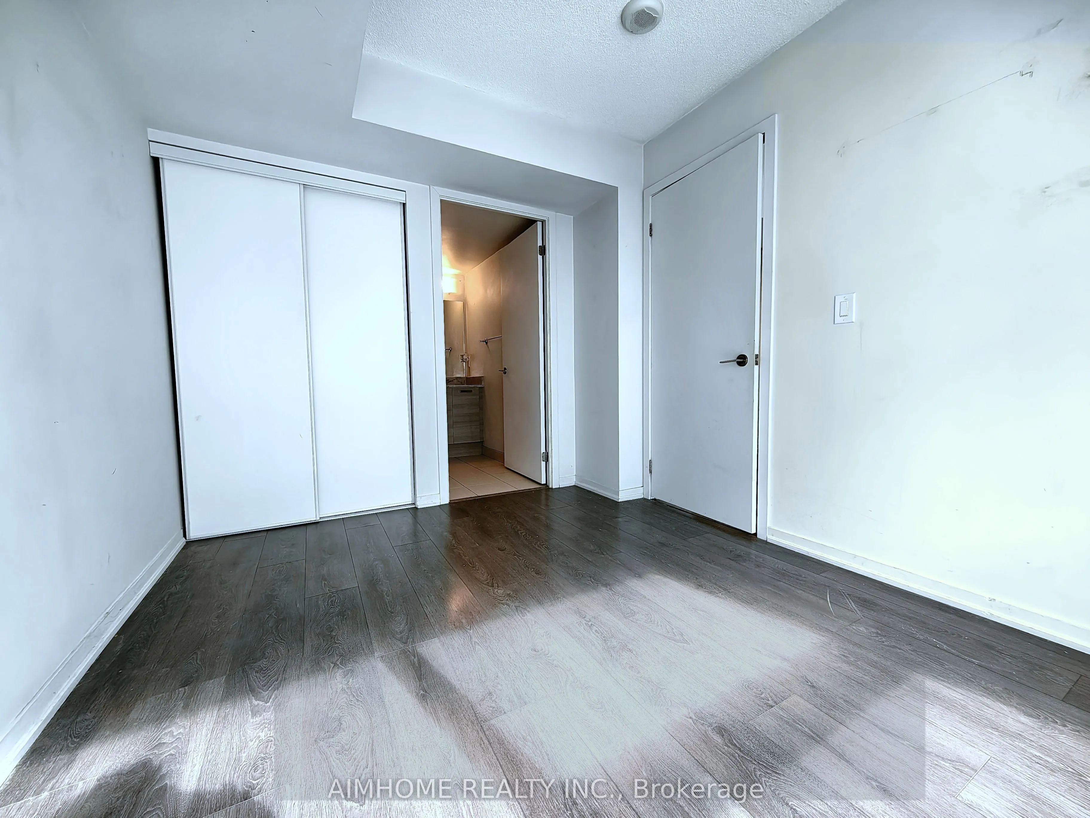 36 Lisgar Street #1916