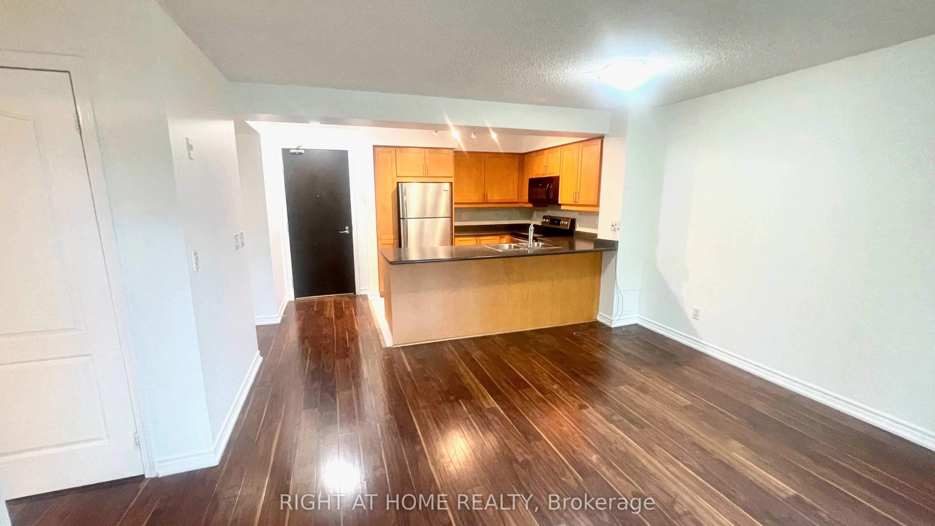 205 The Donway W #319