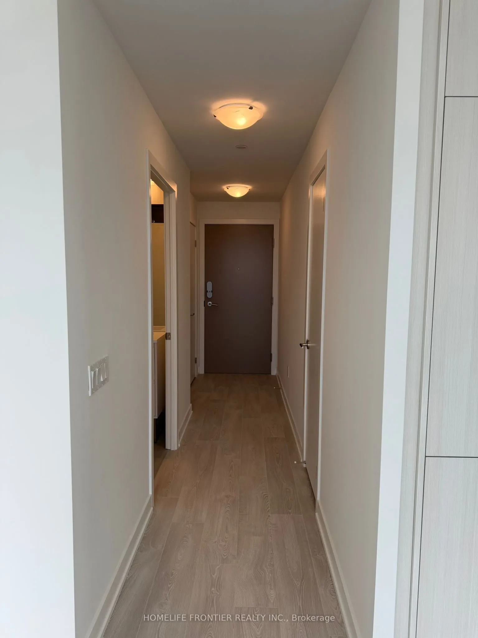 5 Quarrington Lane #2205