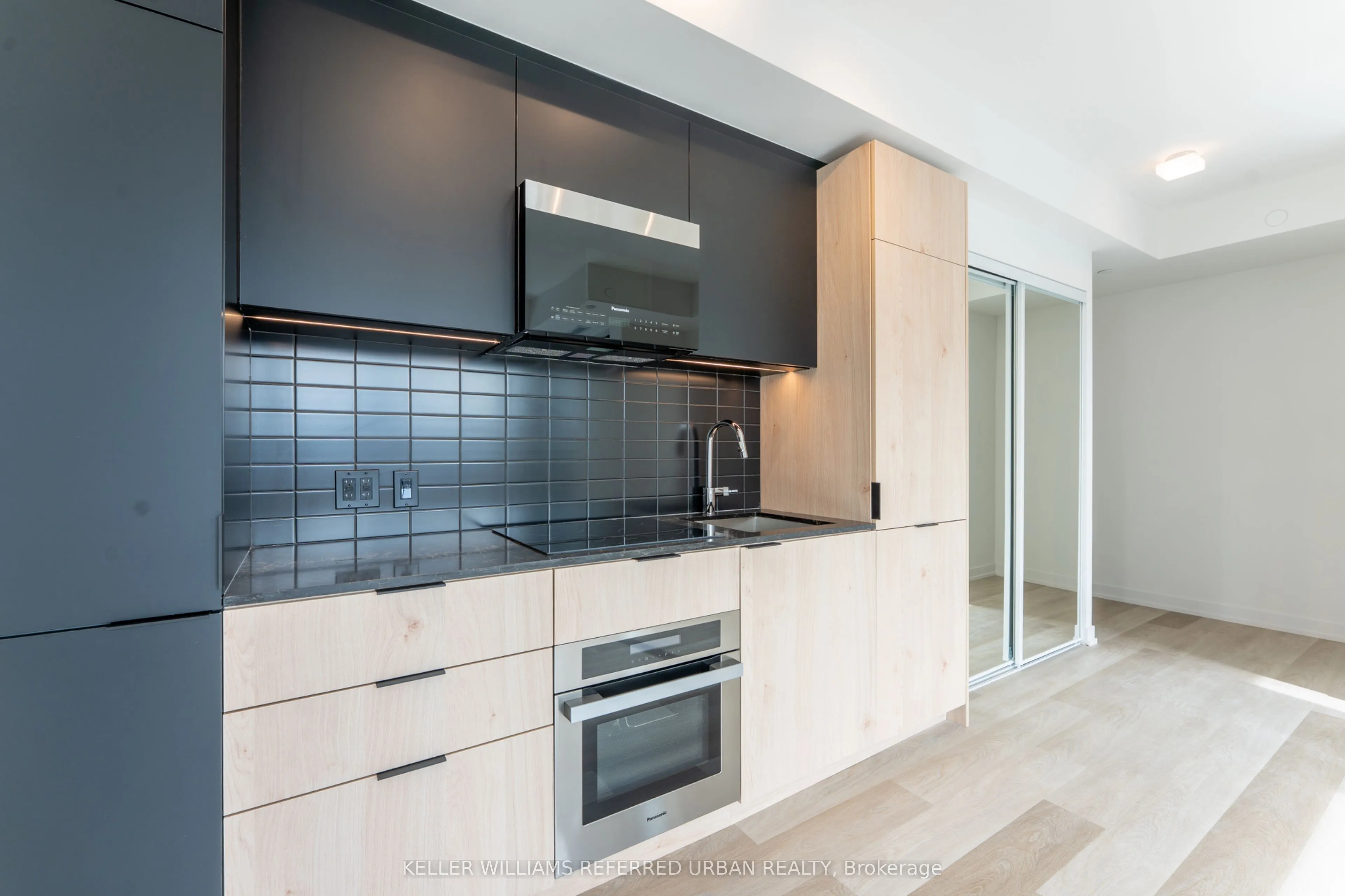 28 Eastern Avenue #822