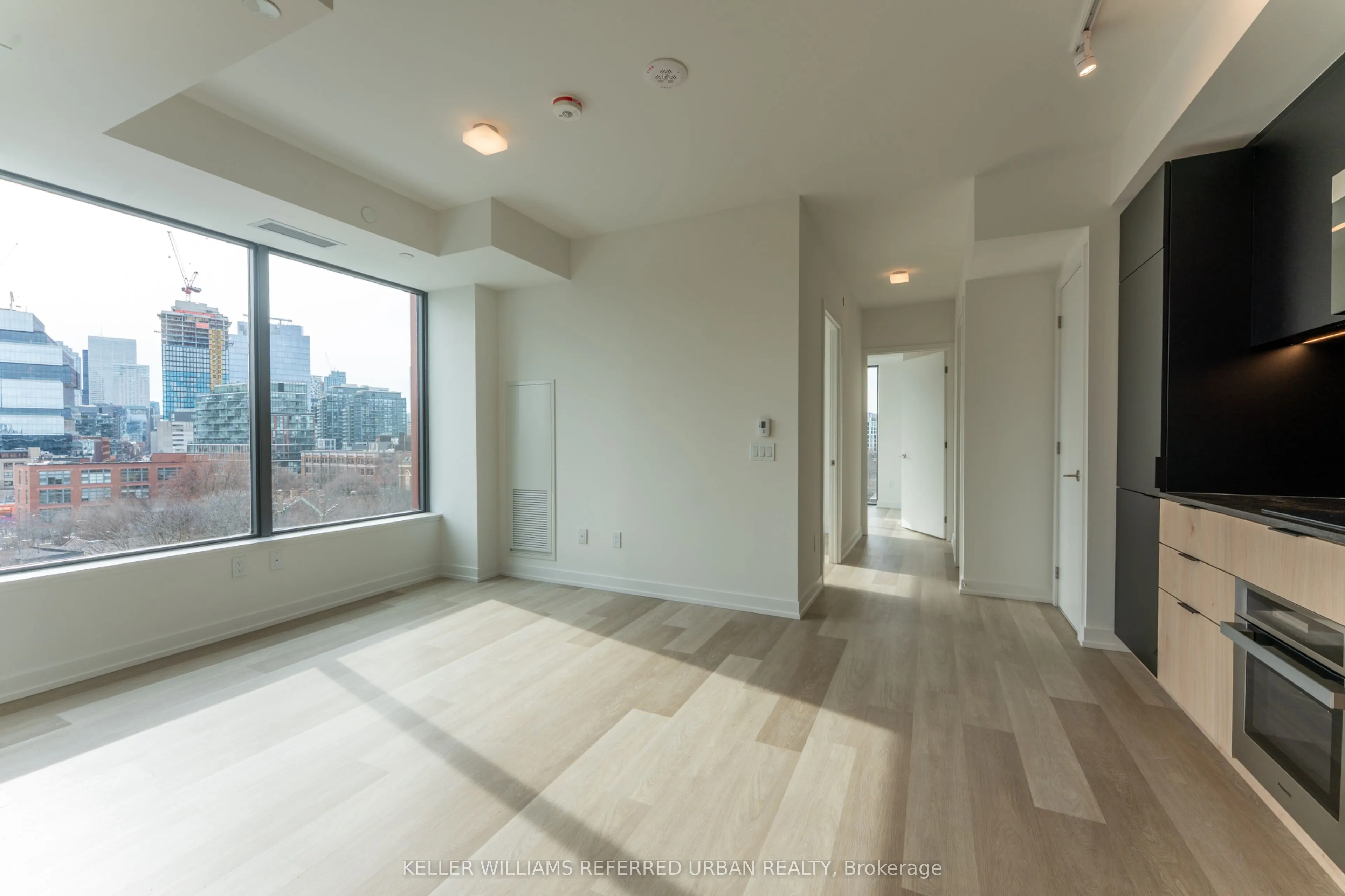 28 Eastern Avenue #822