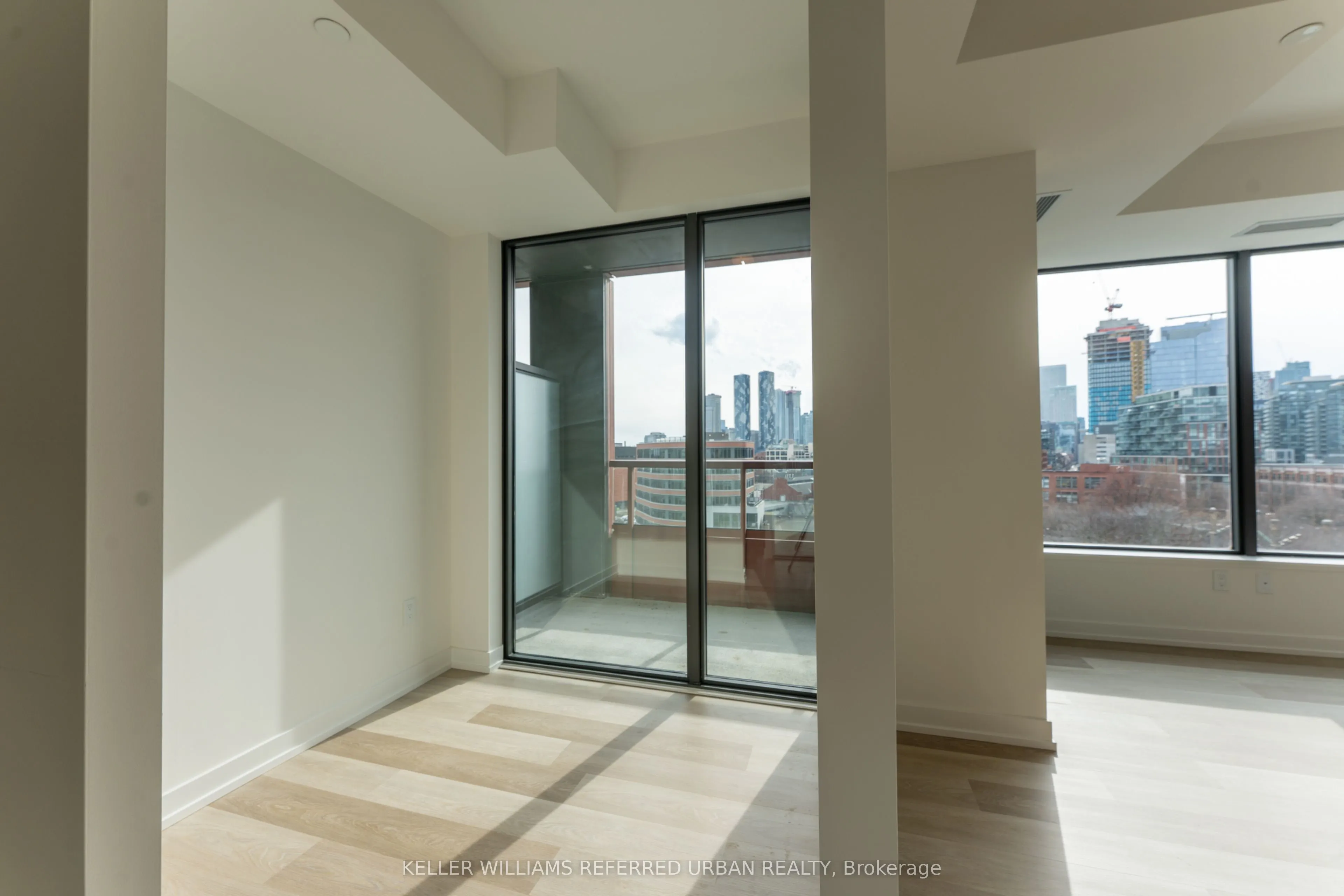 28 Eastern Avenue #822