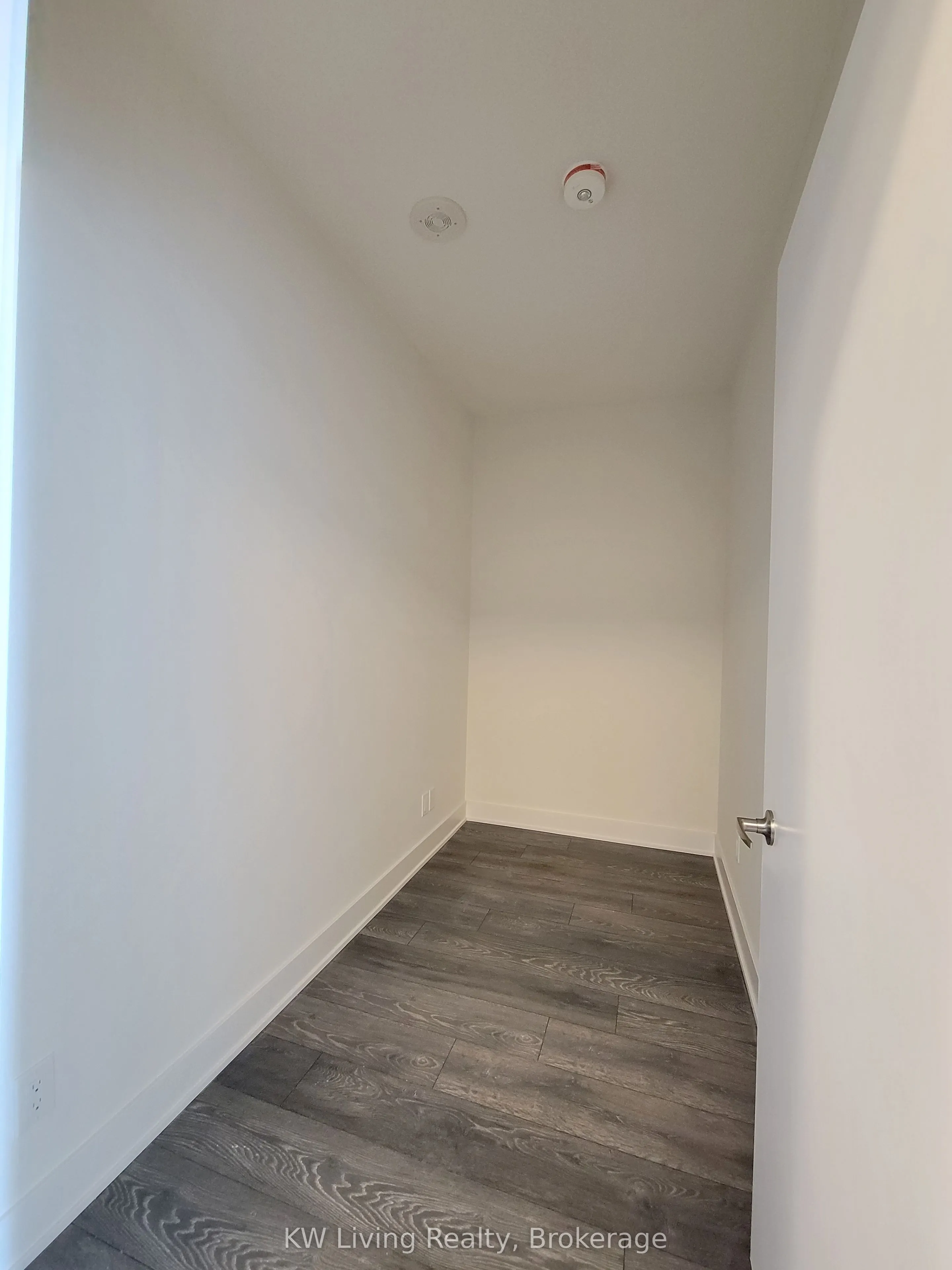 188 Fairview Mall Drive #317