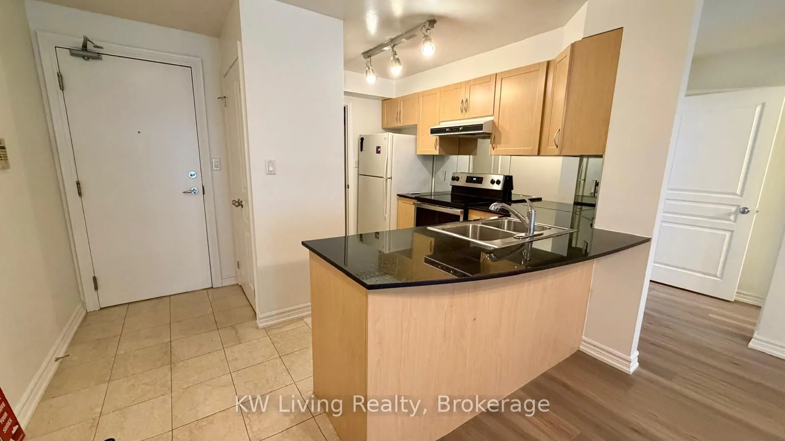 801 Bay Street #701