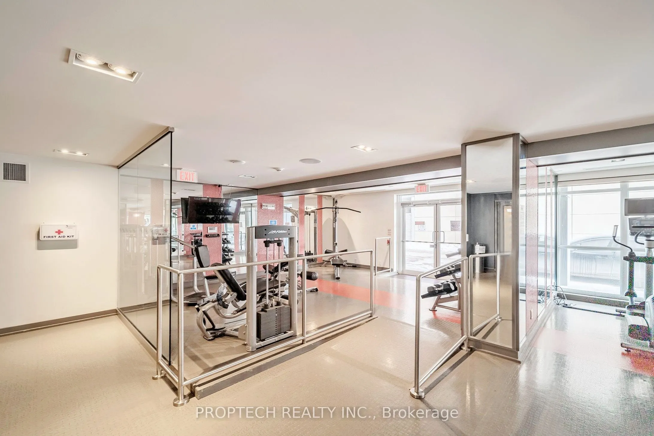 5 Hanna Avenue #509