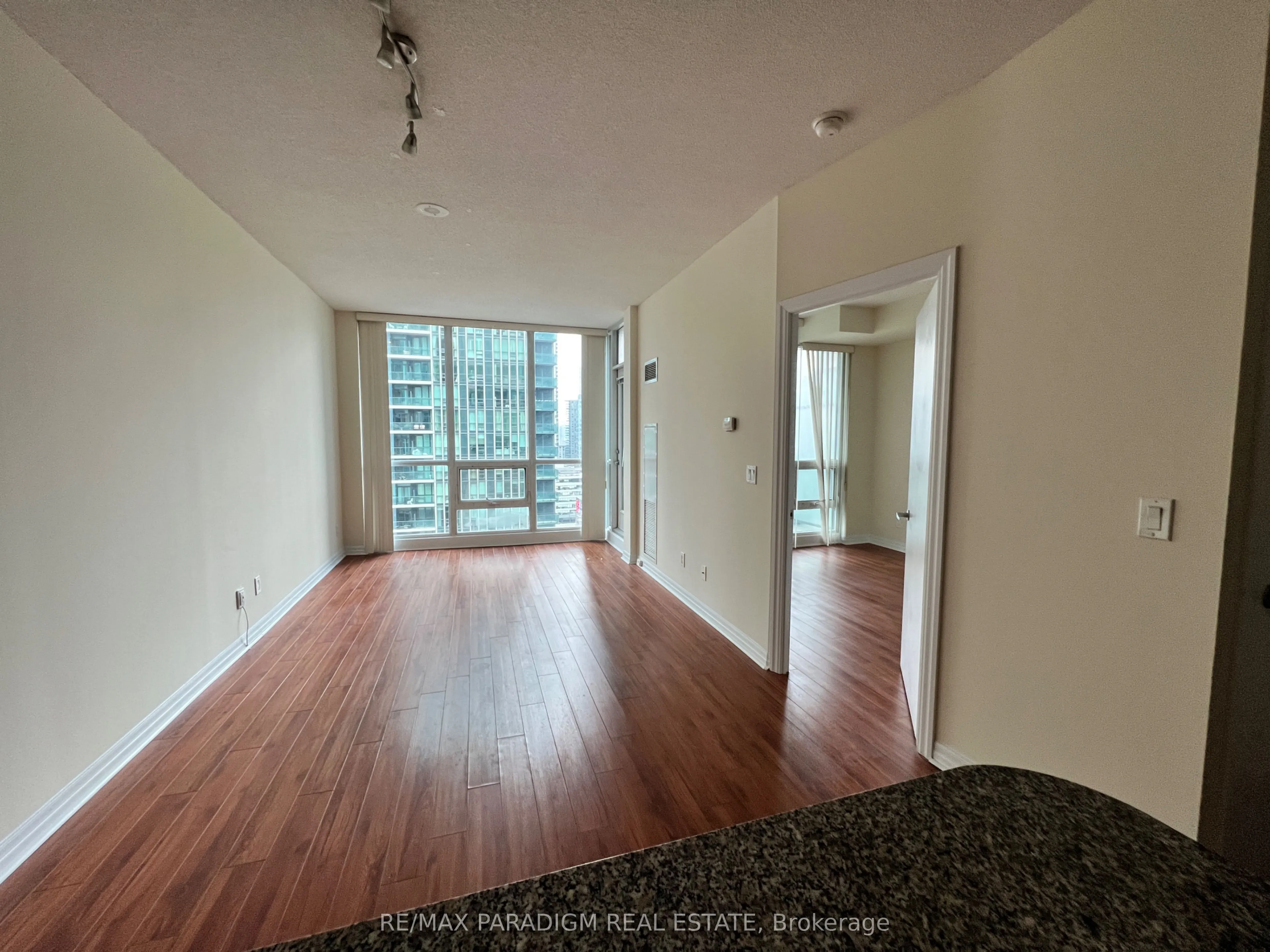 16 Yonge Street #2213