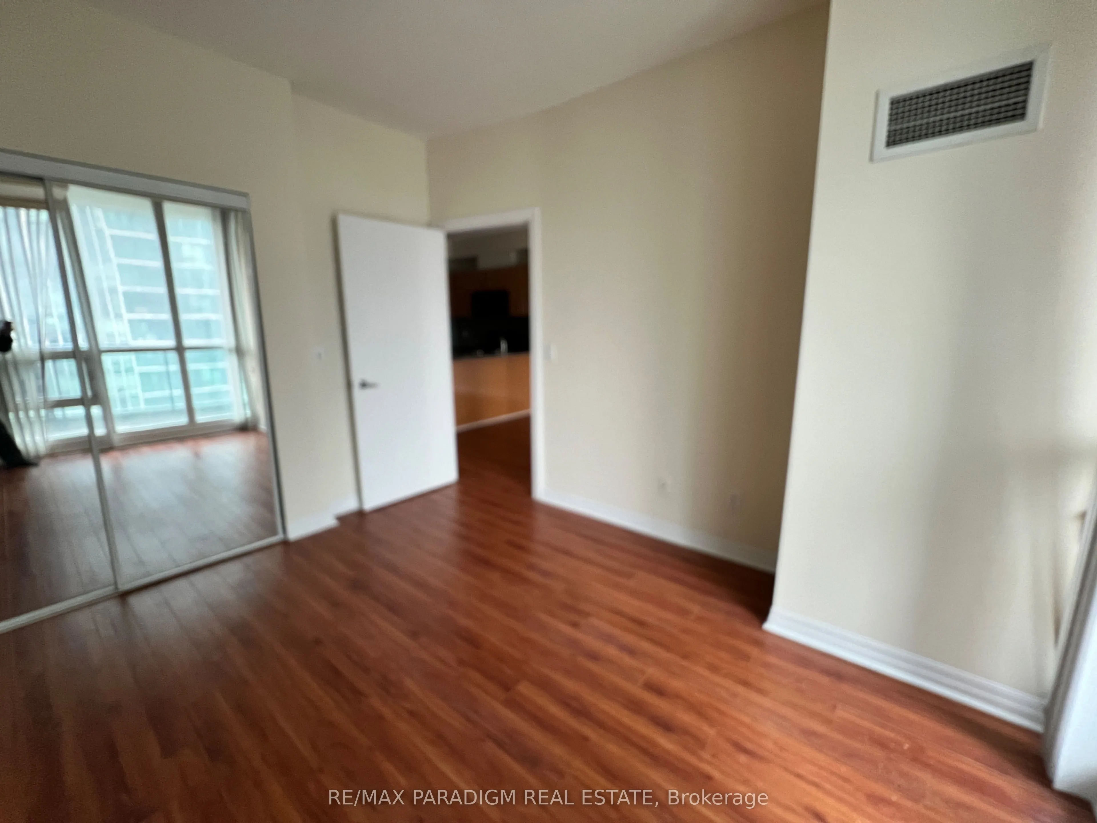 16 Yonge Street #2213