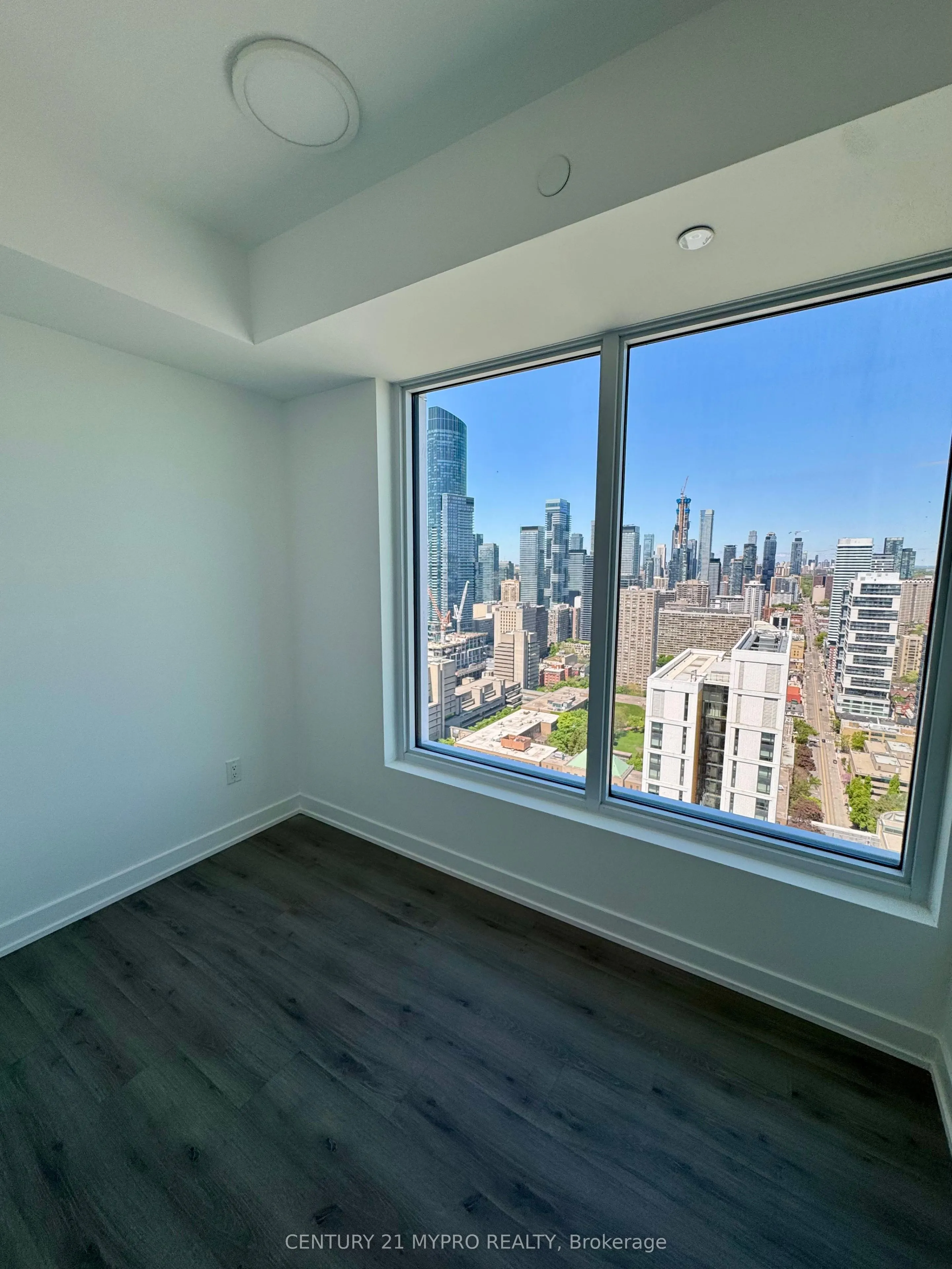 252 Church Street #4506