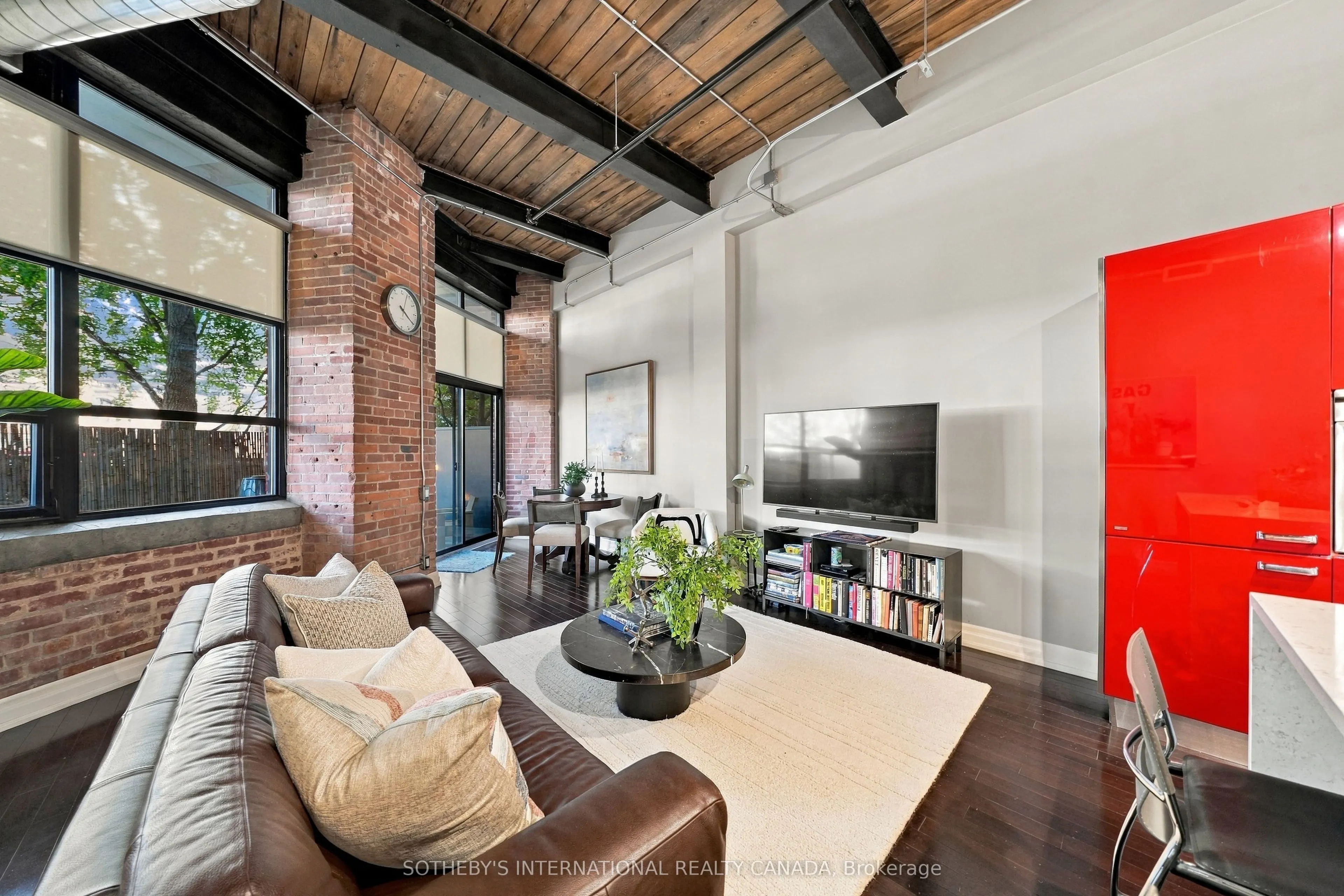 43 Hanna Avenue #103