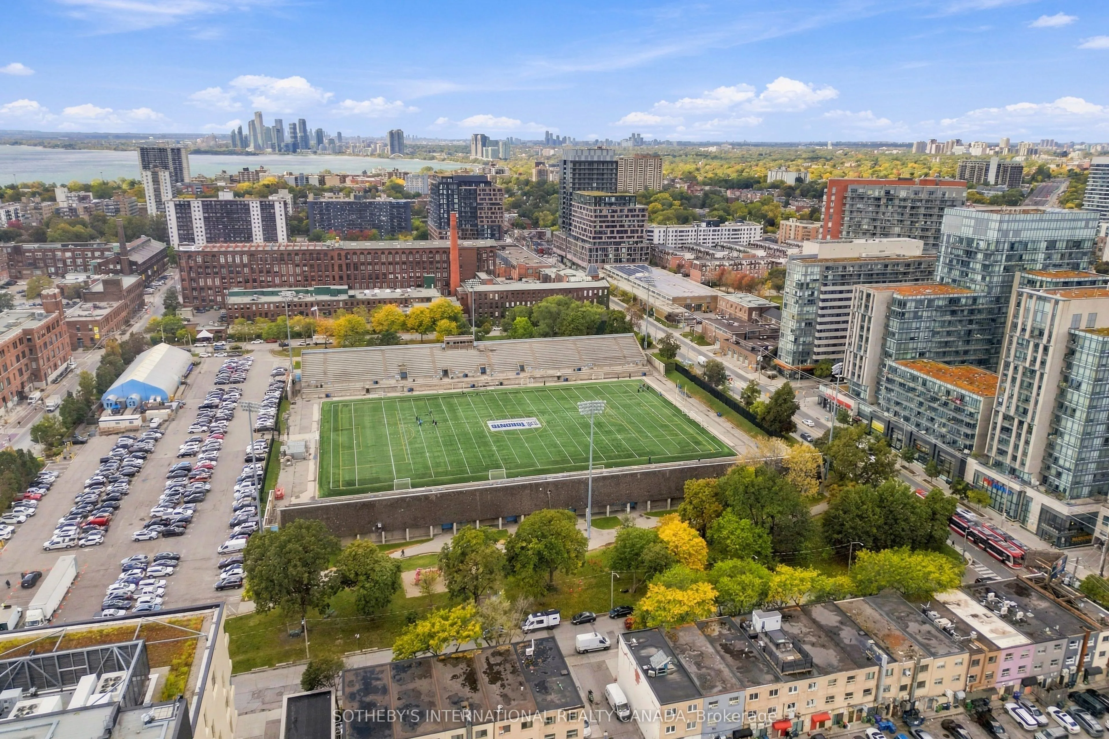 43 Hanna Avenue #103