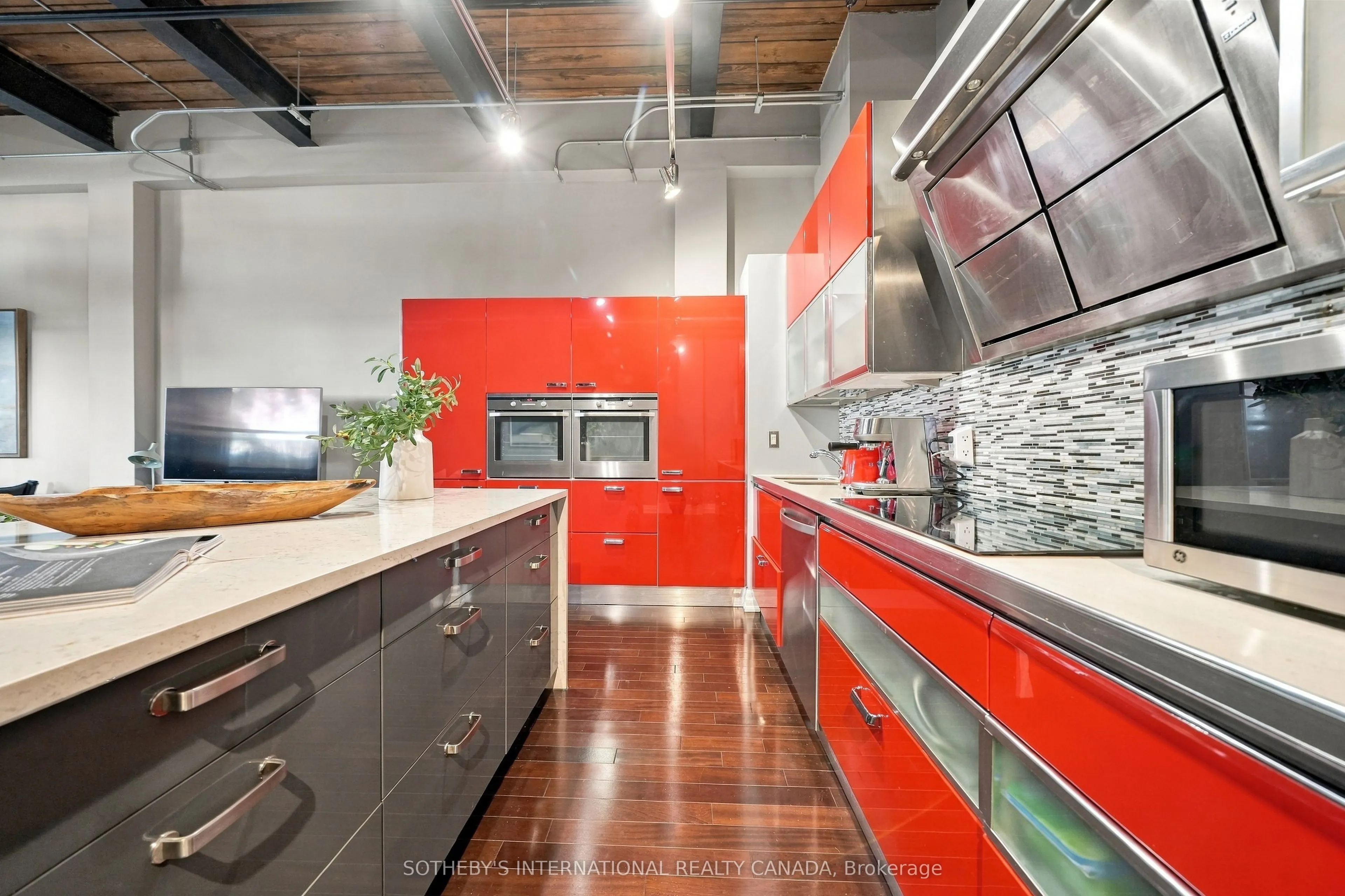 43 Hanna Avenue #103