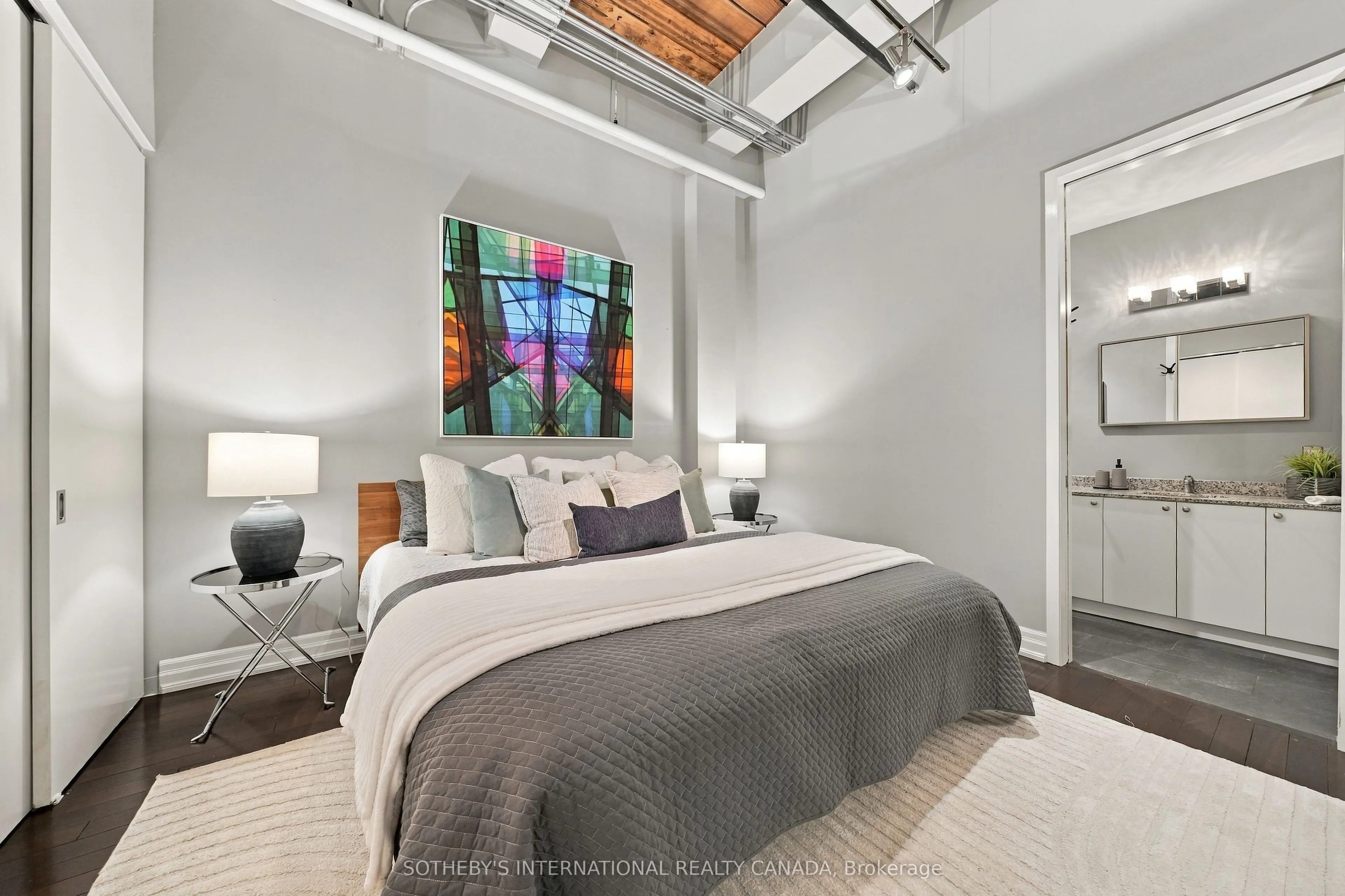43 Hanna Avenue #103