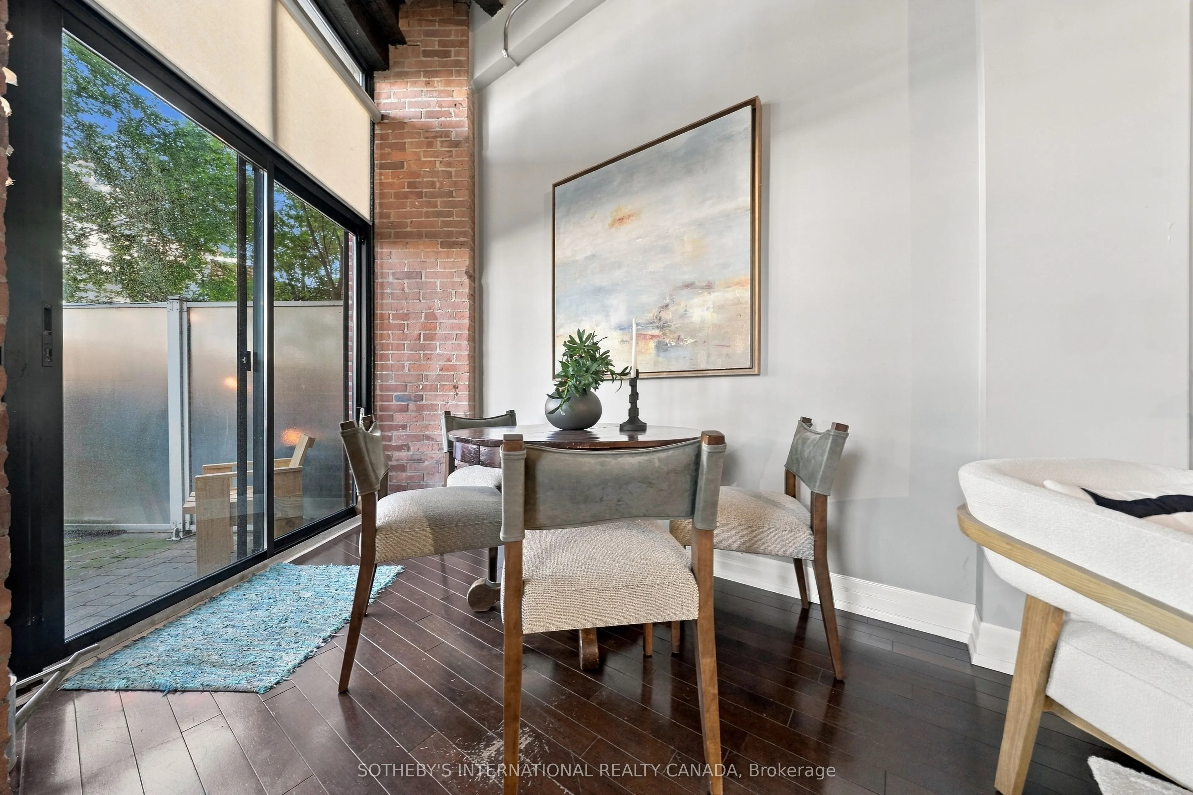 43 Hanna Avenue #103