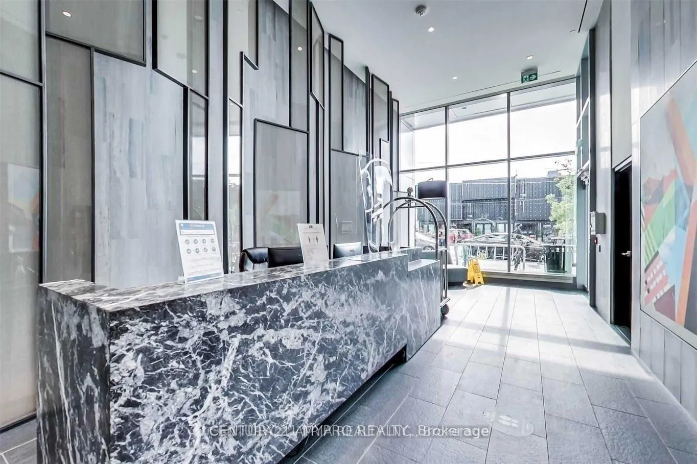 27 Bathurst Street #901W