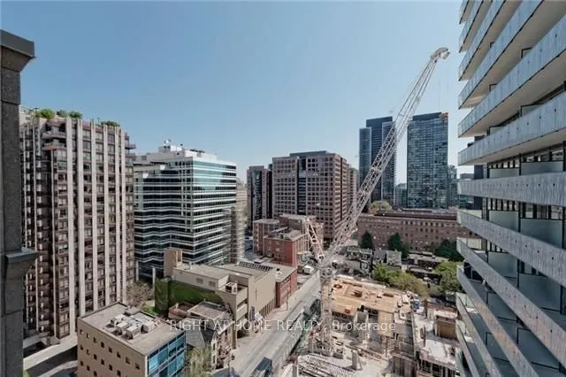 35 Hayden Street #1606