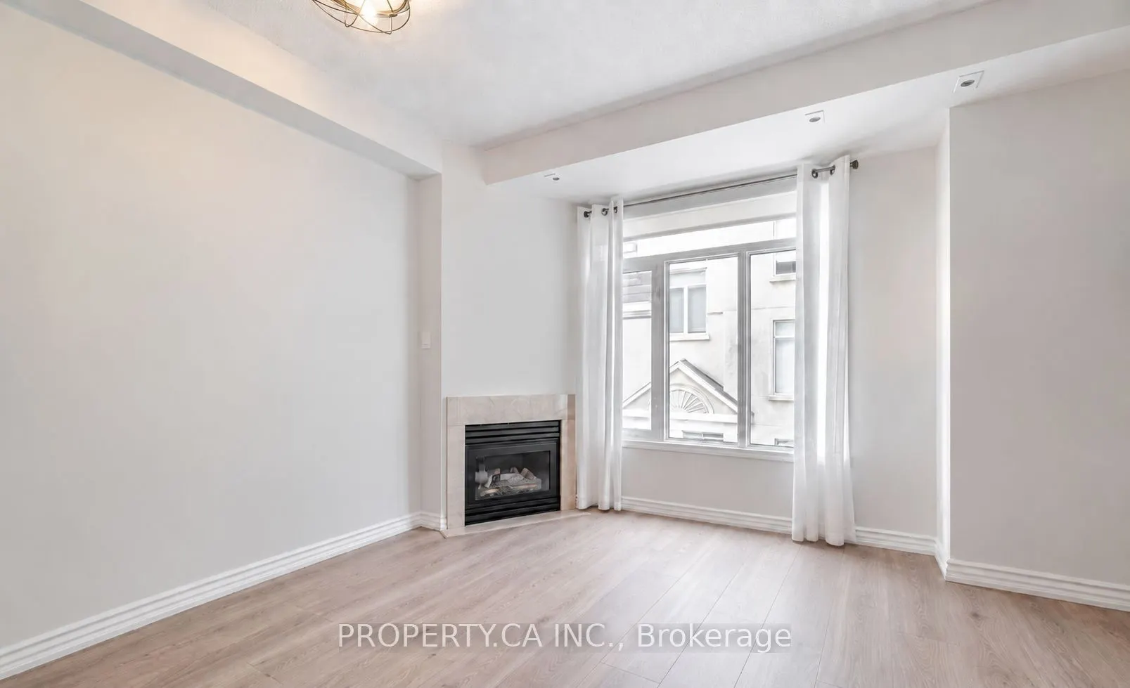 28 Stadium Road #178