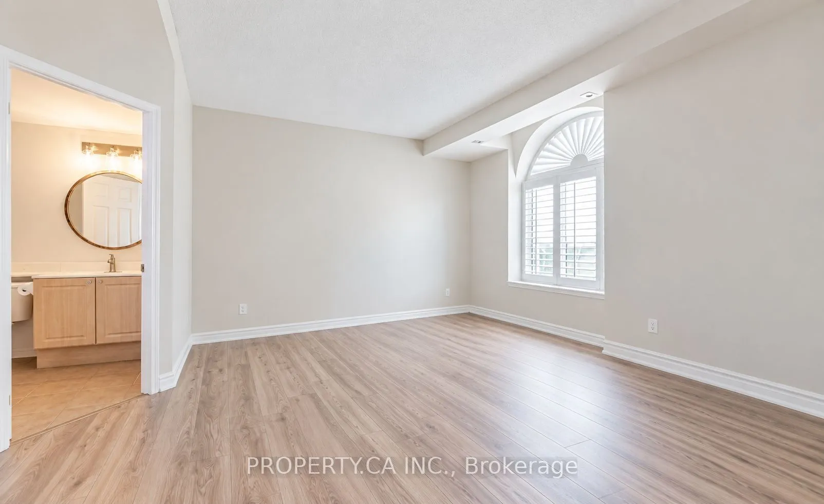 28 Stadium Road #178