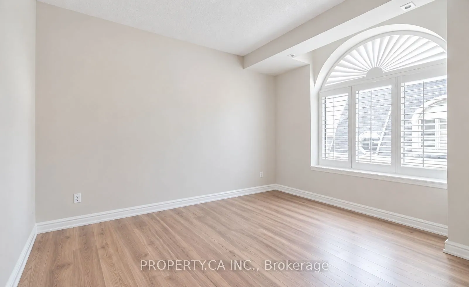 28 Stadium Road #178