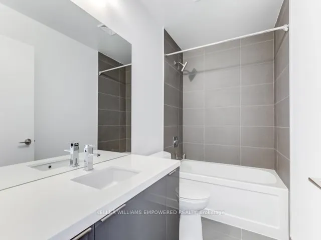 8 Eglinton Avenue E #2103