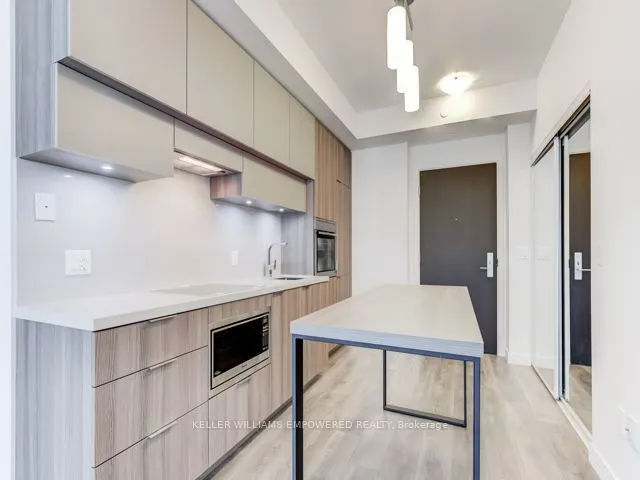 8 Eglinton Avenue E #2103