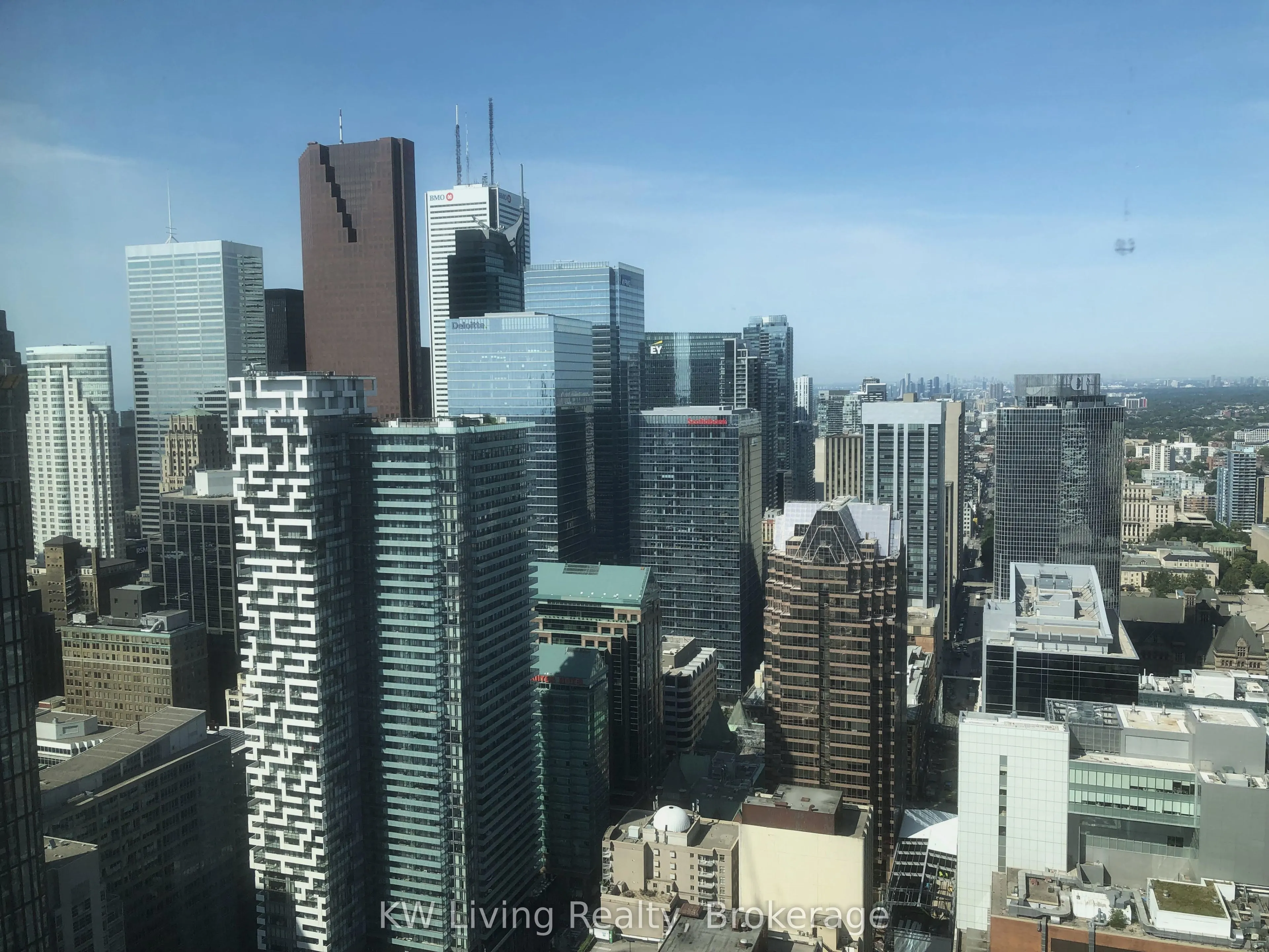 88 Queen Street E #5609