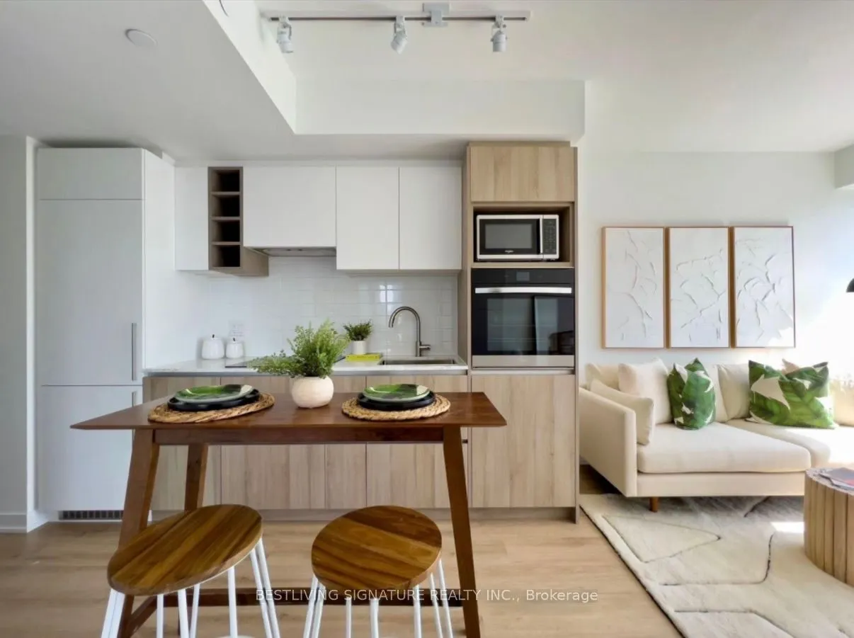319 Jarvis Street #1802