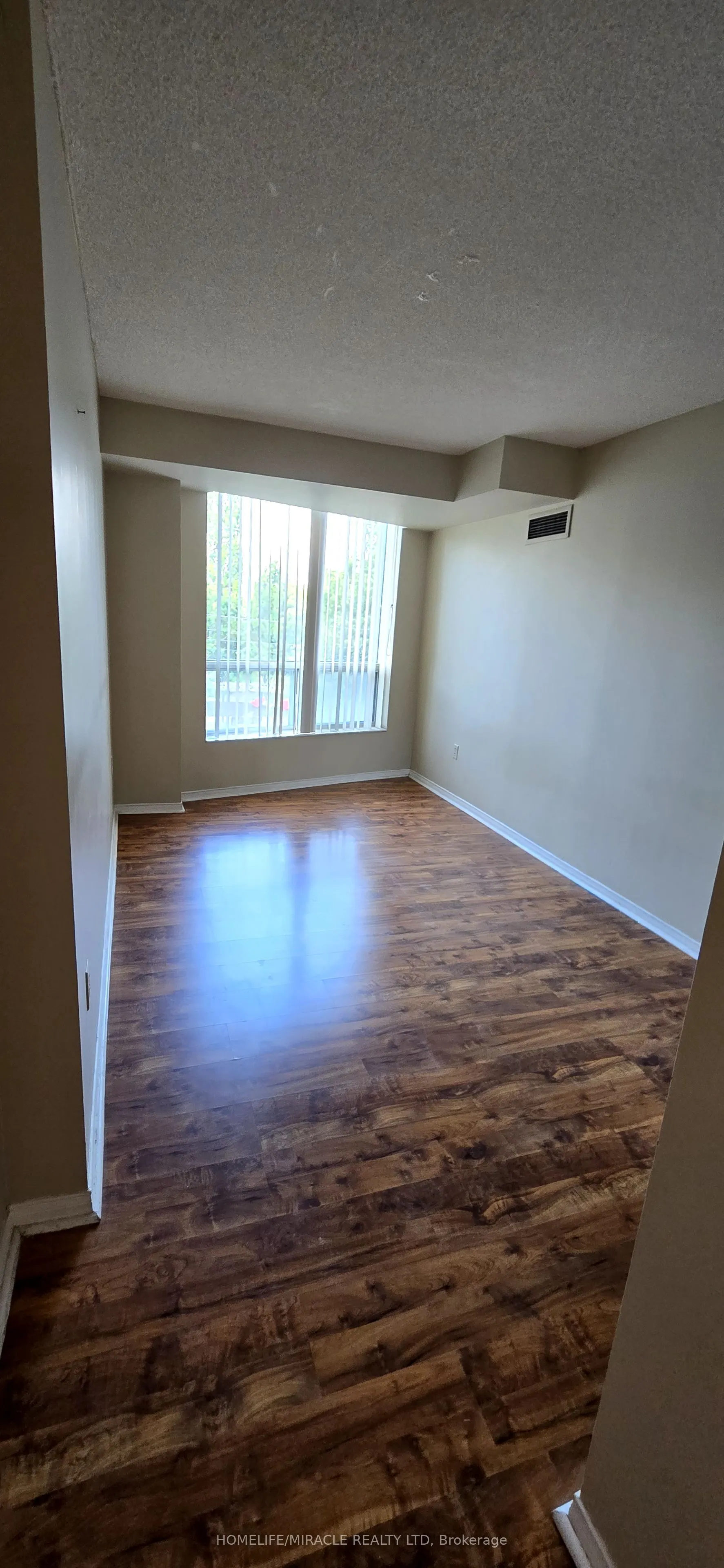 18 Pemberton Avenue #306