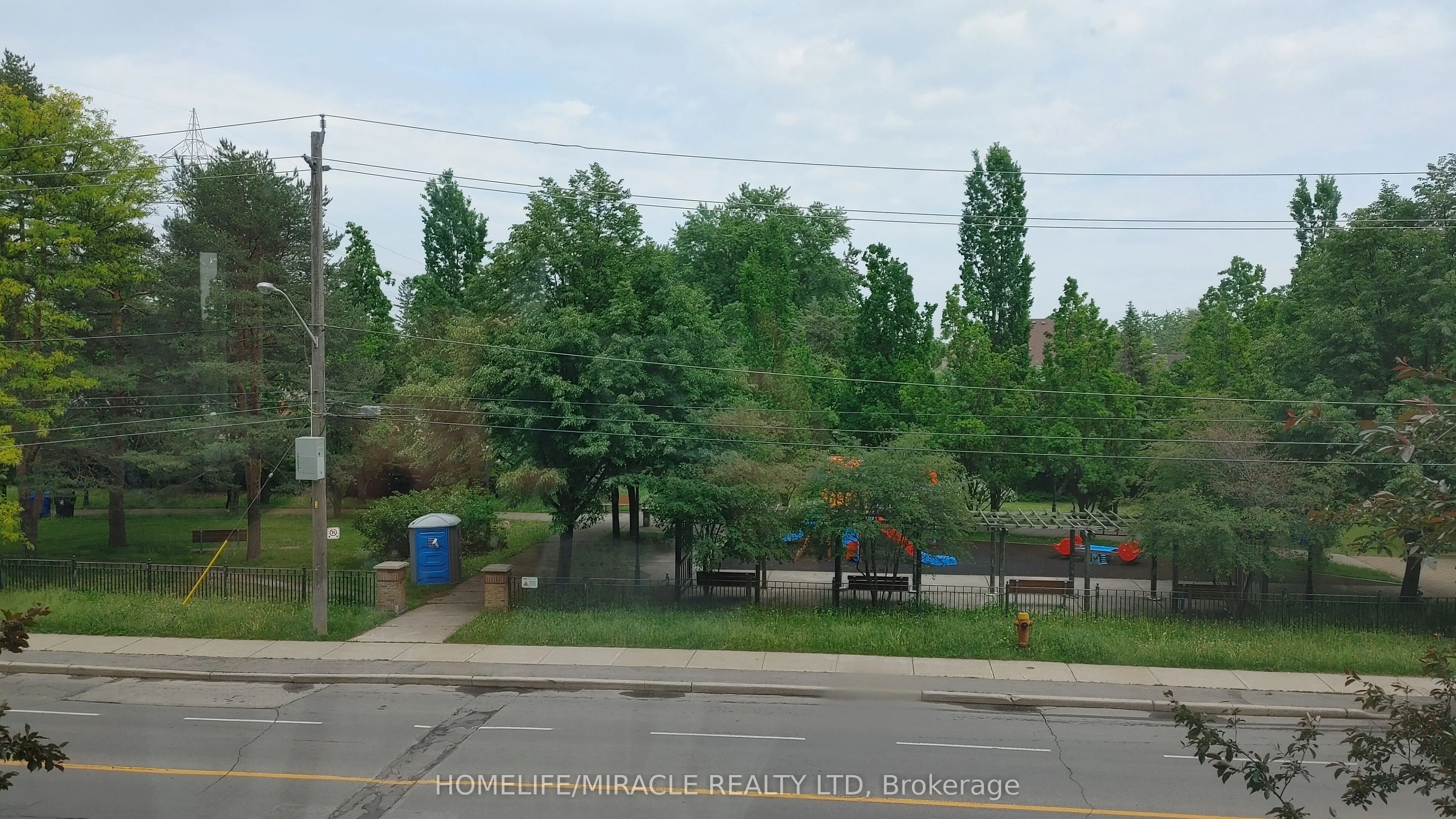 18 Pemberton Avenue #306