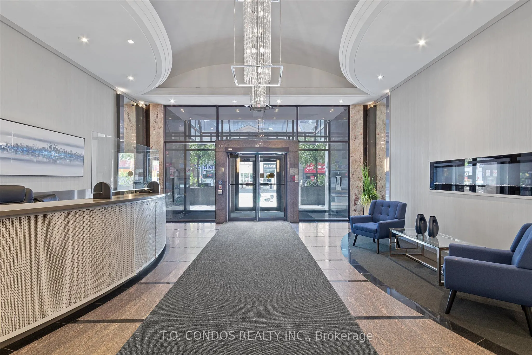 555 Yonge Street #304