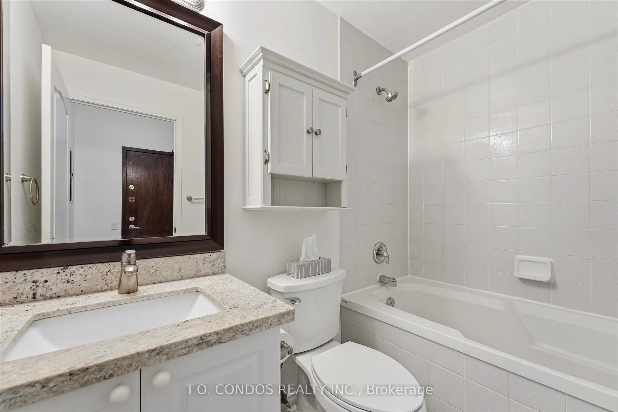 555 Yonge Street #304
