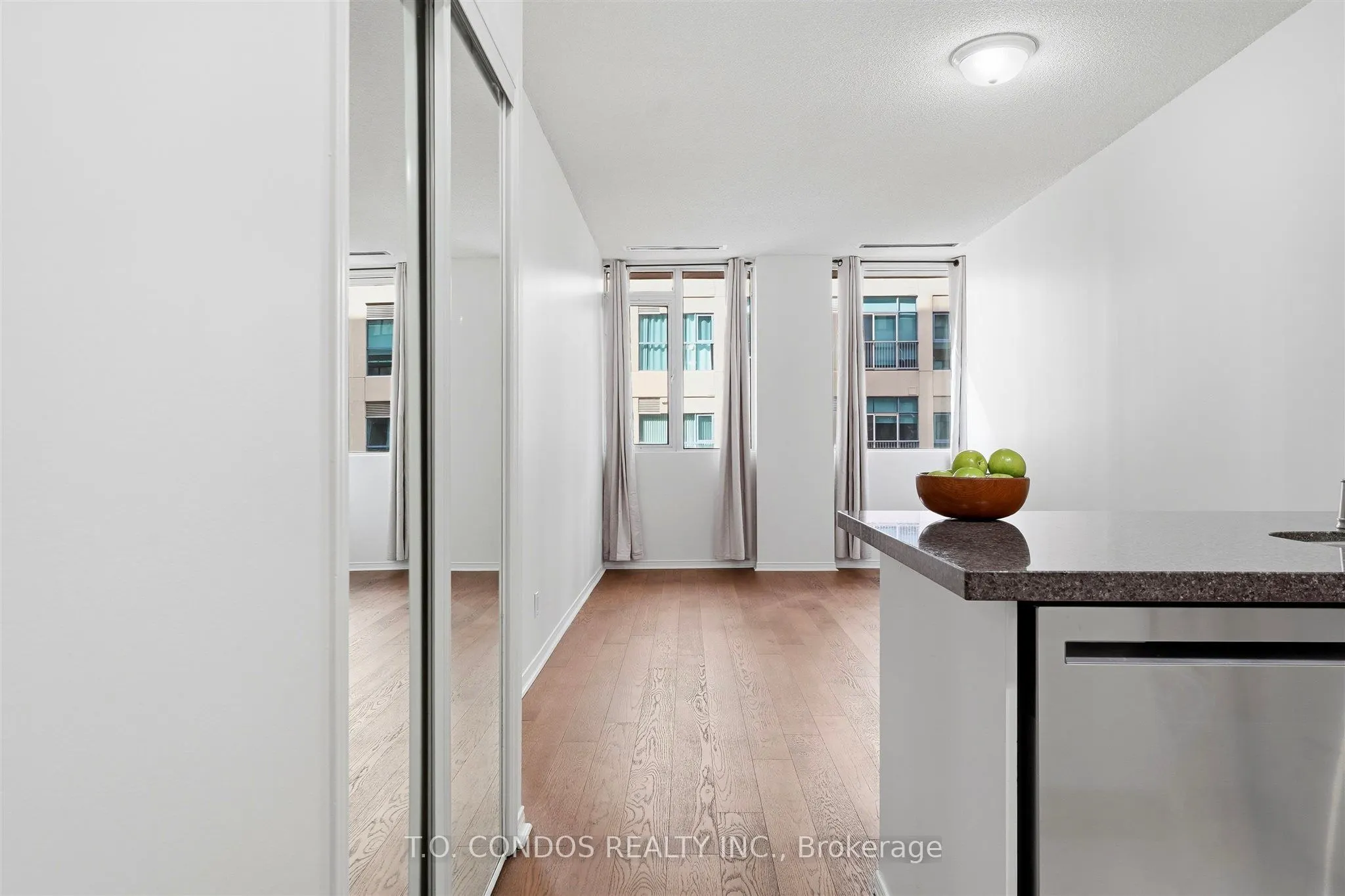 555 Yonge Street #304