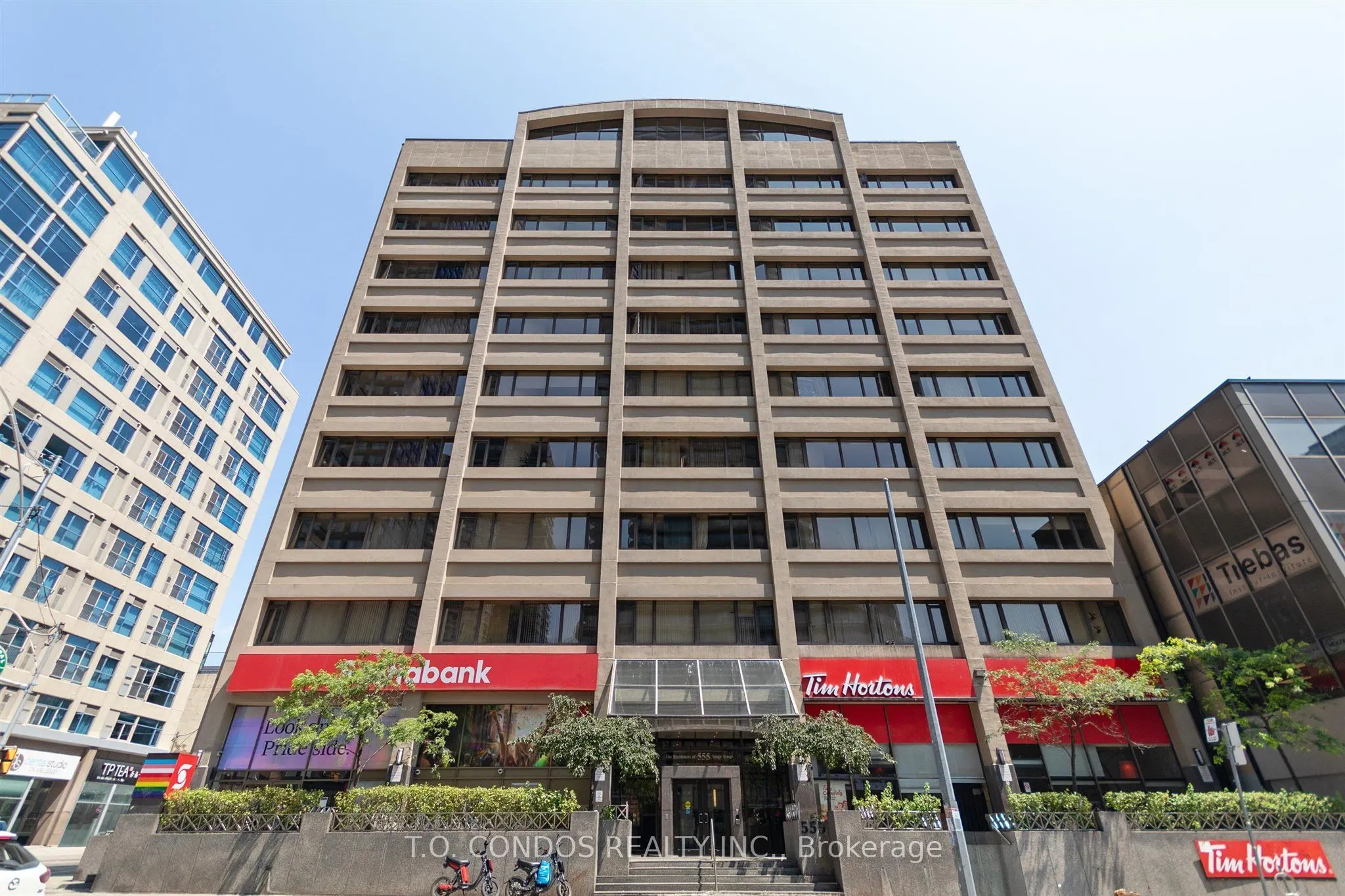 555 Yonge Street #304