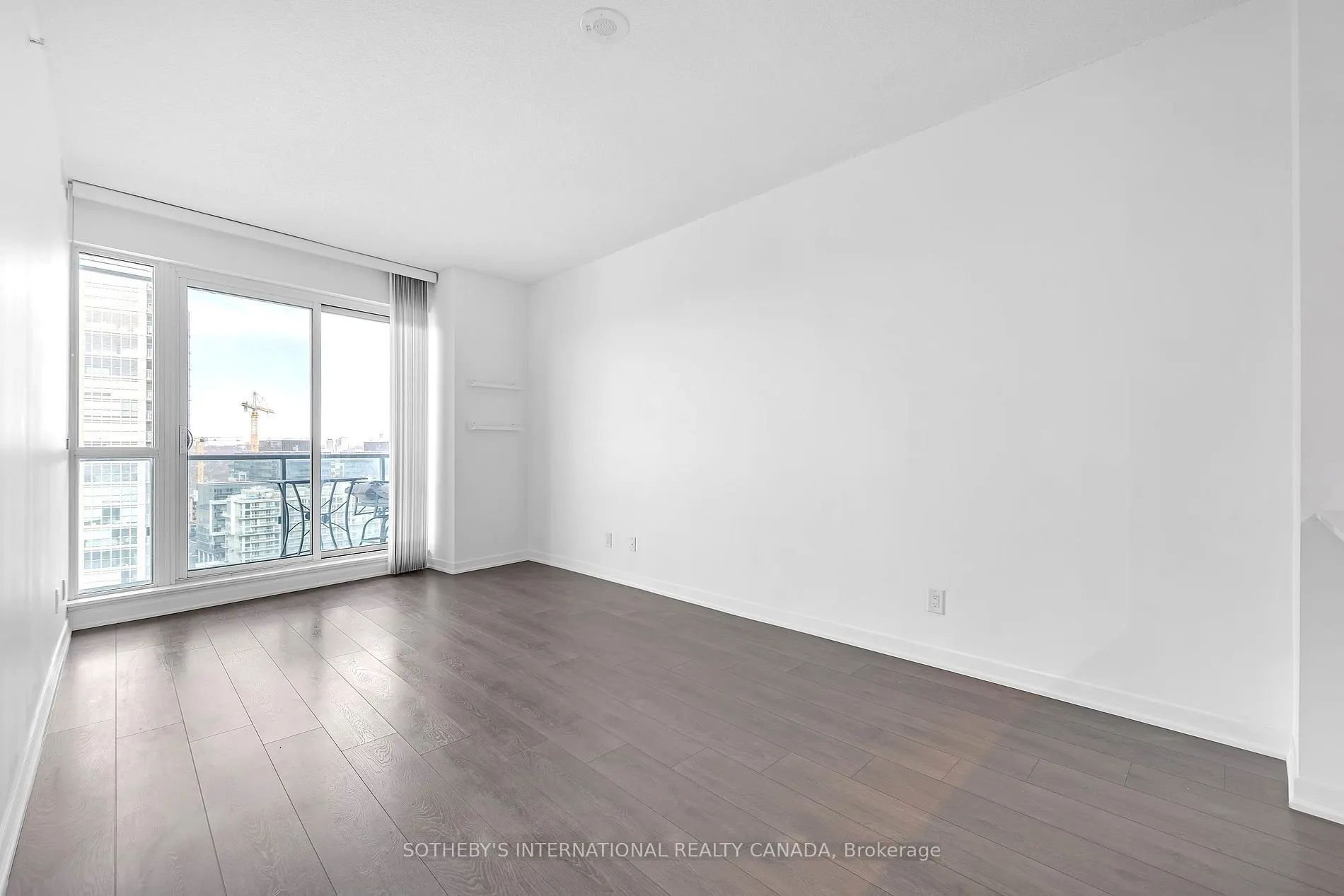 150 East Liberty Street #1616