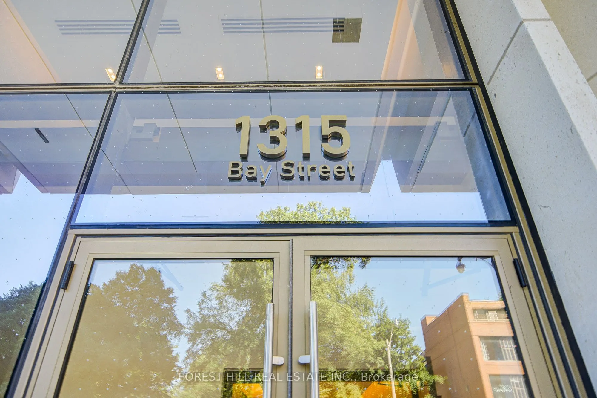 1315 Bay Street #2202