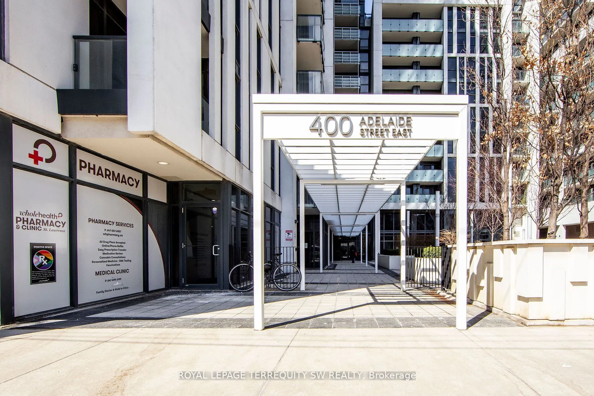 400 Adelaide Street E #807