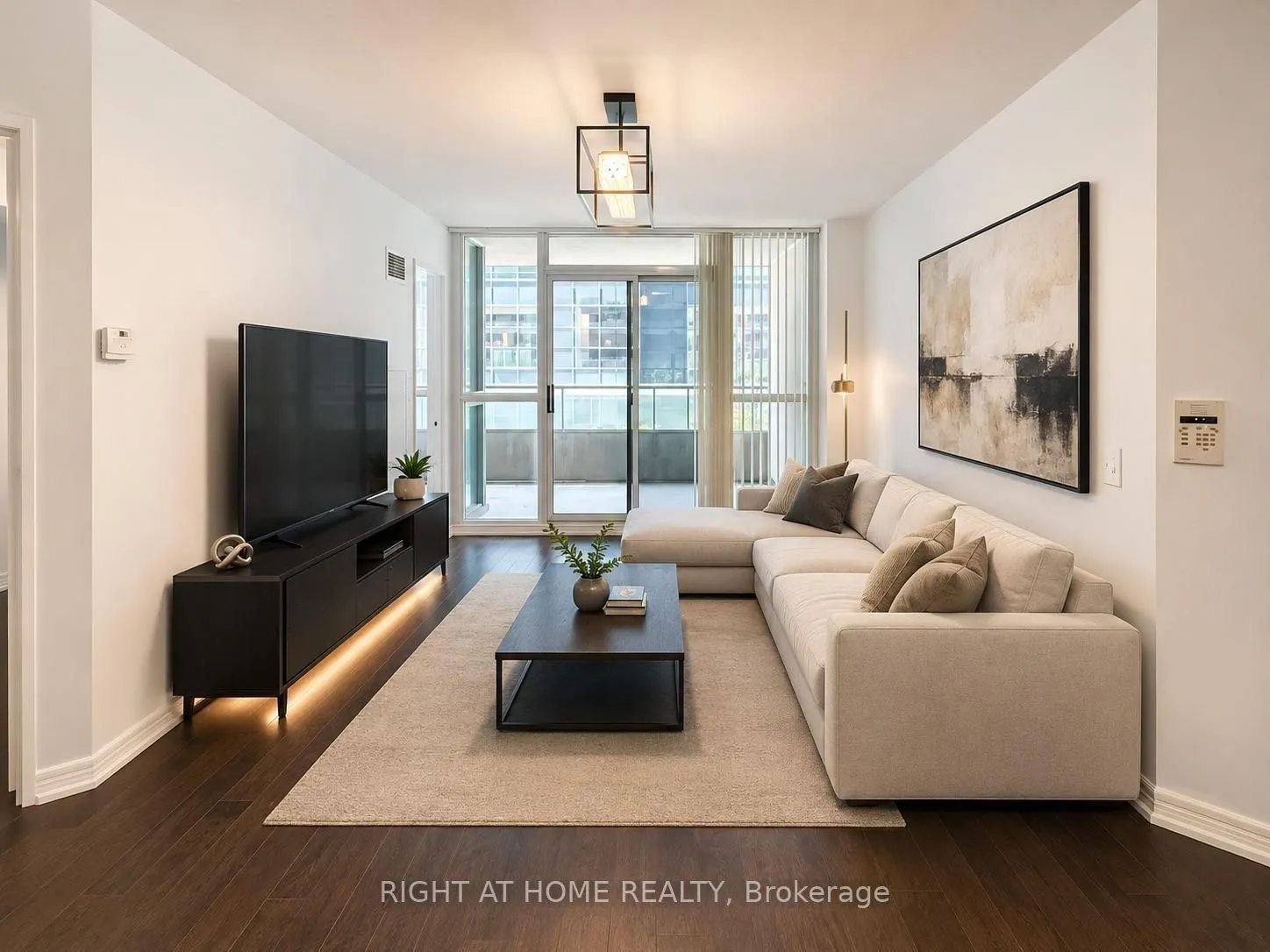 23 Hollywood Avenue #2501