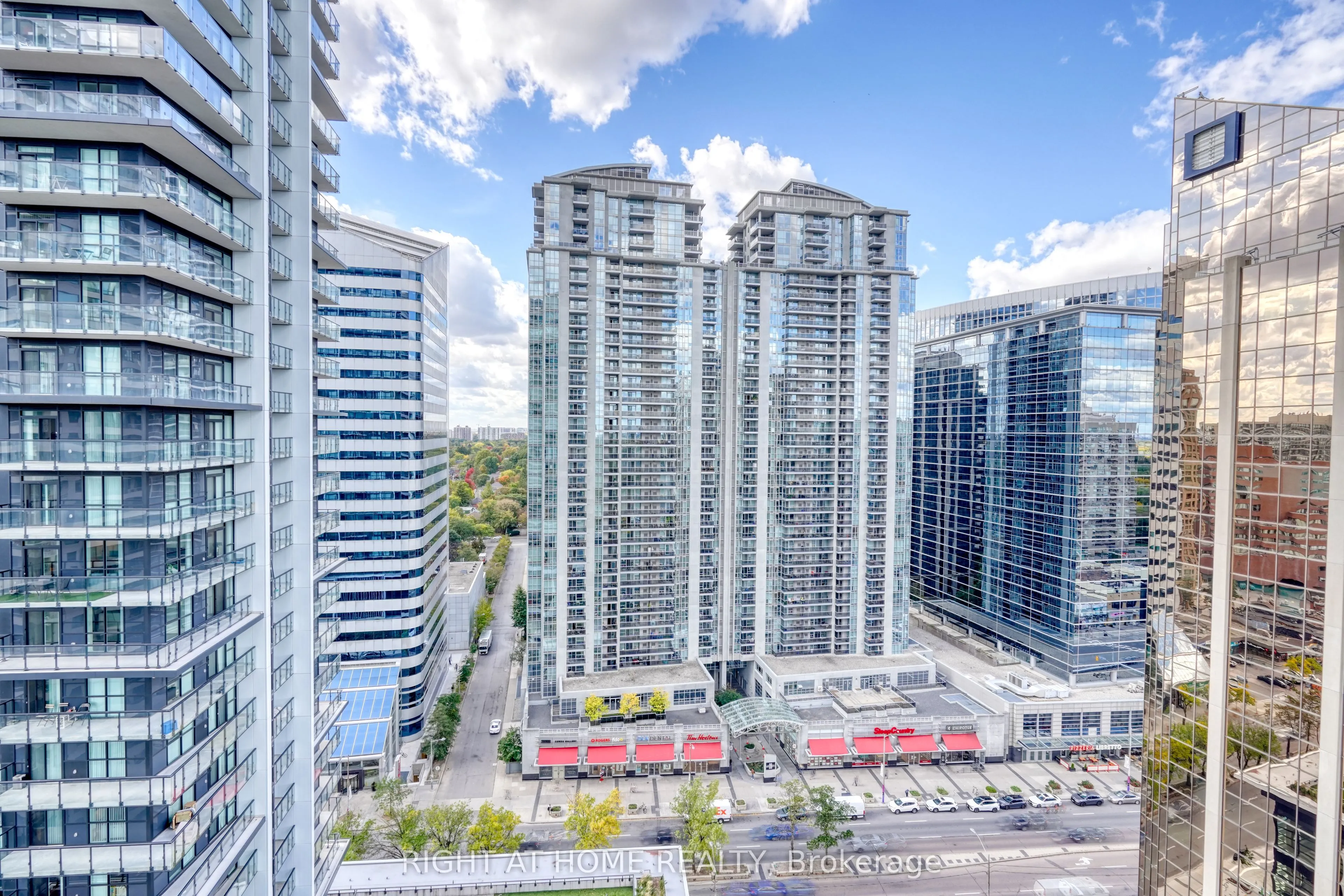 23 Hollywood Avenue #2501