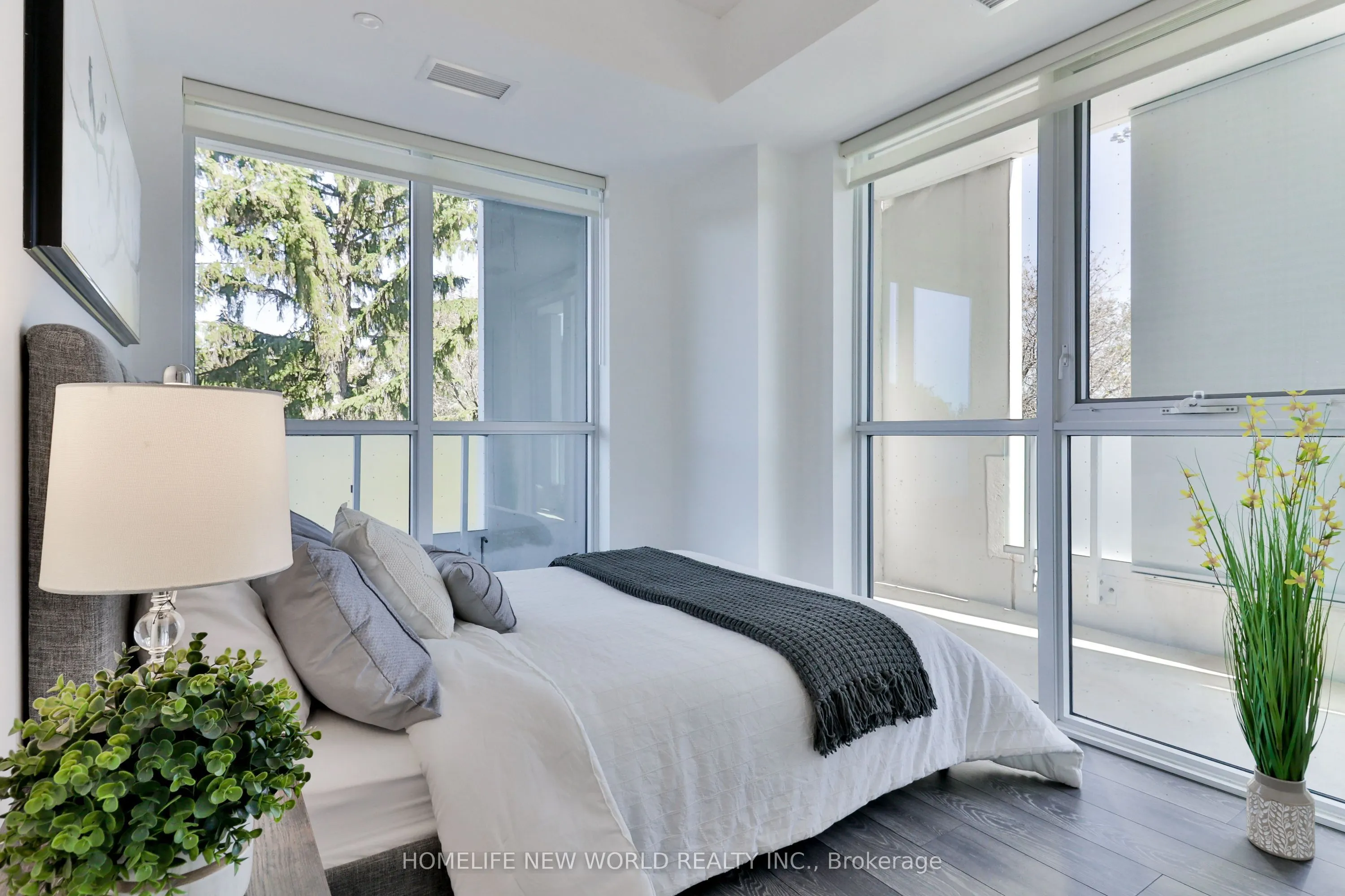 188 Fairview Mall Drive #215
