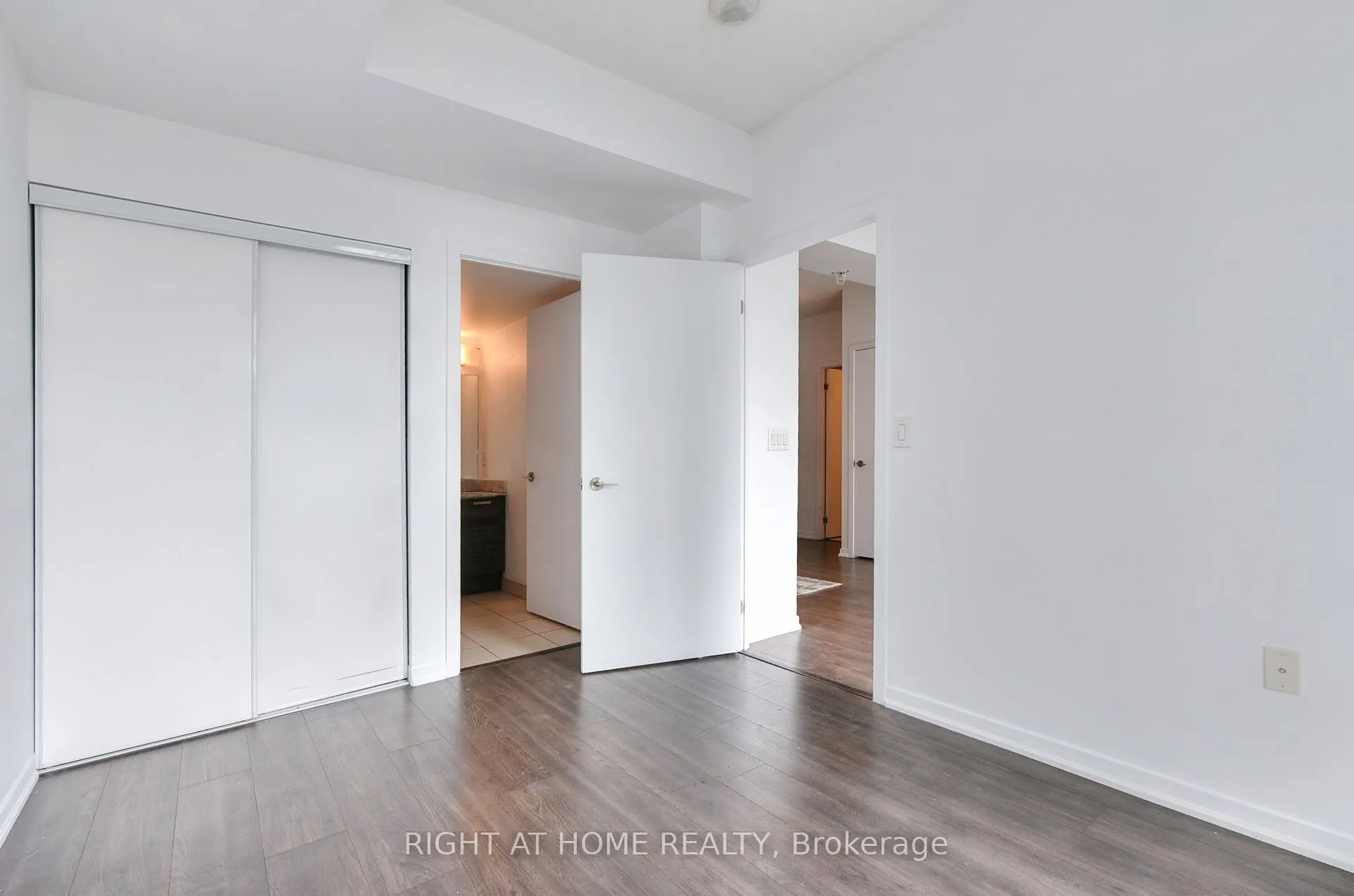 36 Lisgar Street #1511
