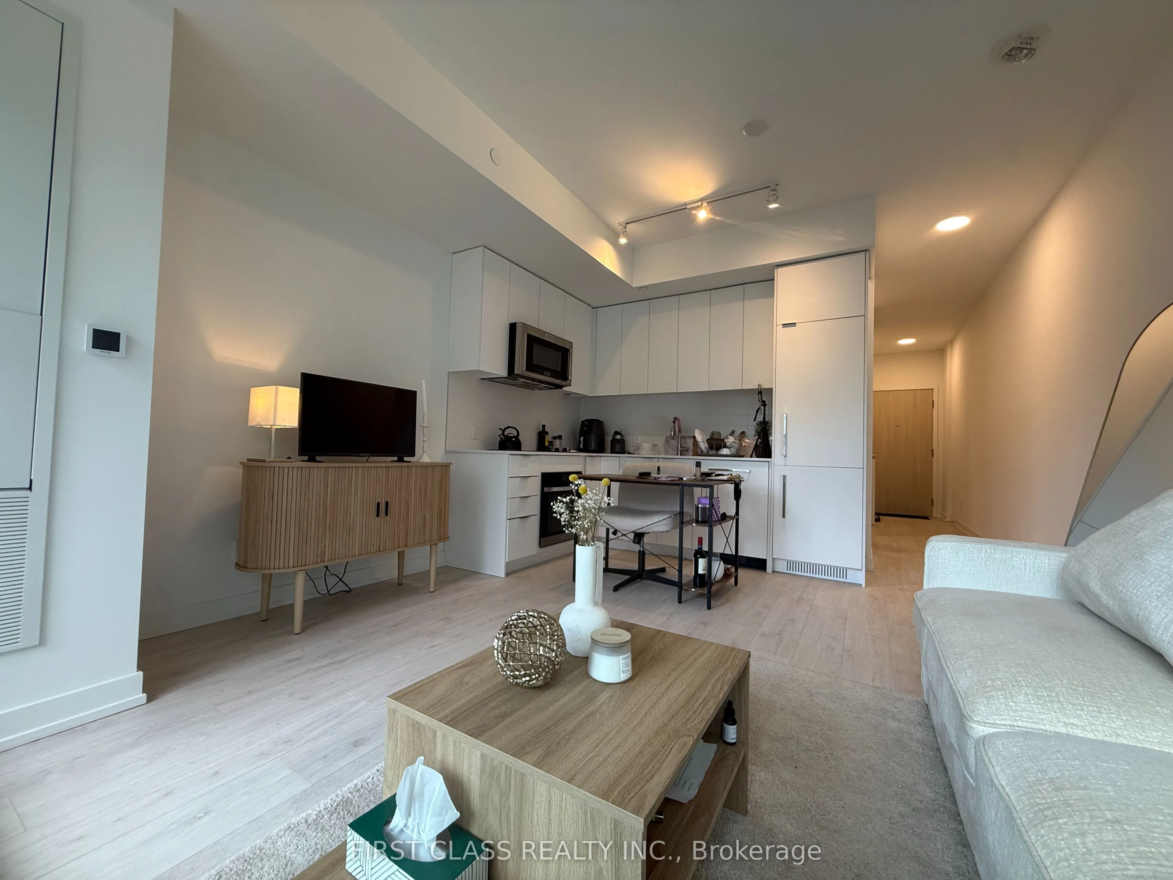181 Sheppard Avenue E #322