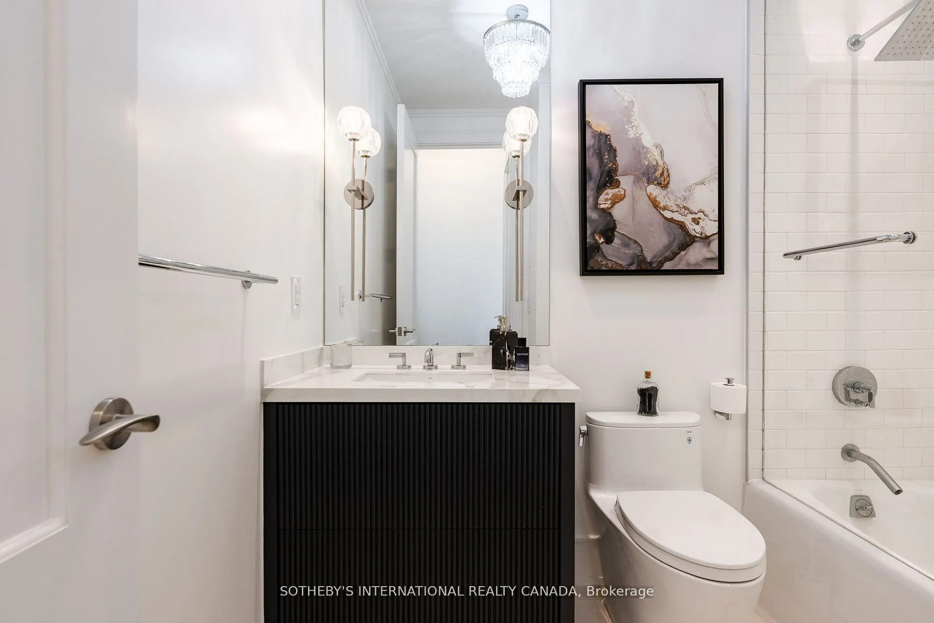 183 Wellington Street W #2301