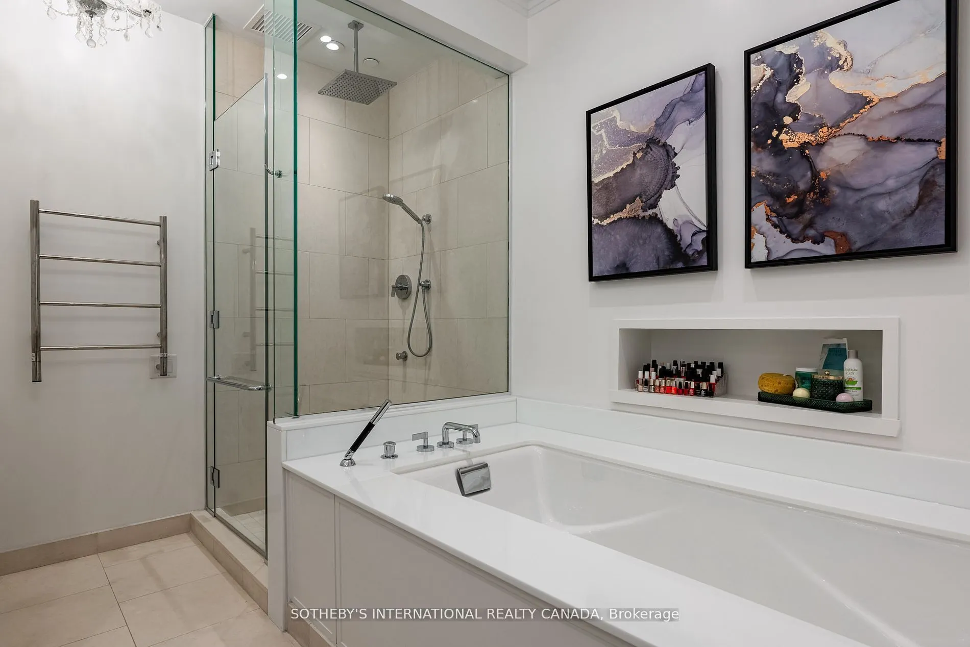 183 Wellington Street W #2301