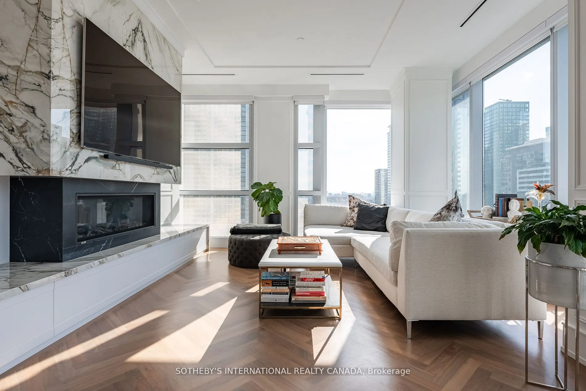 183 Wellington Street W #2301