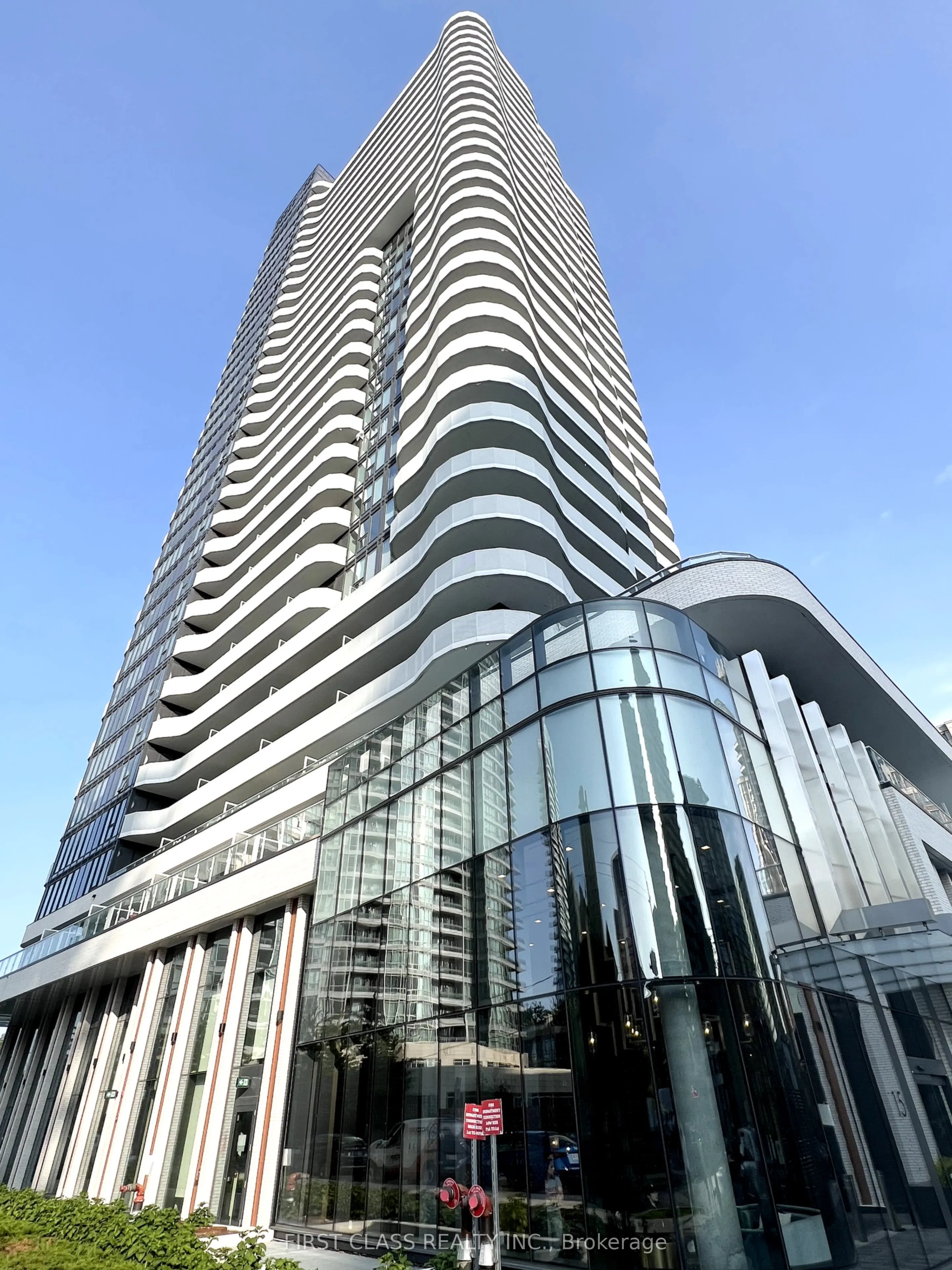 15 Holmes Avenue #910