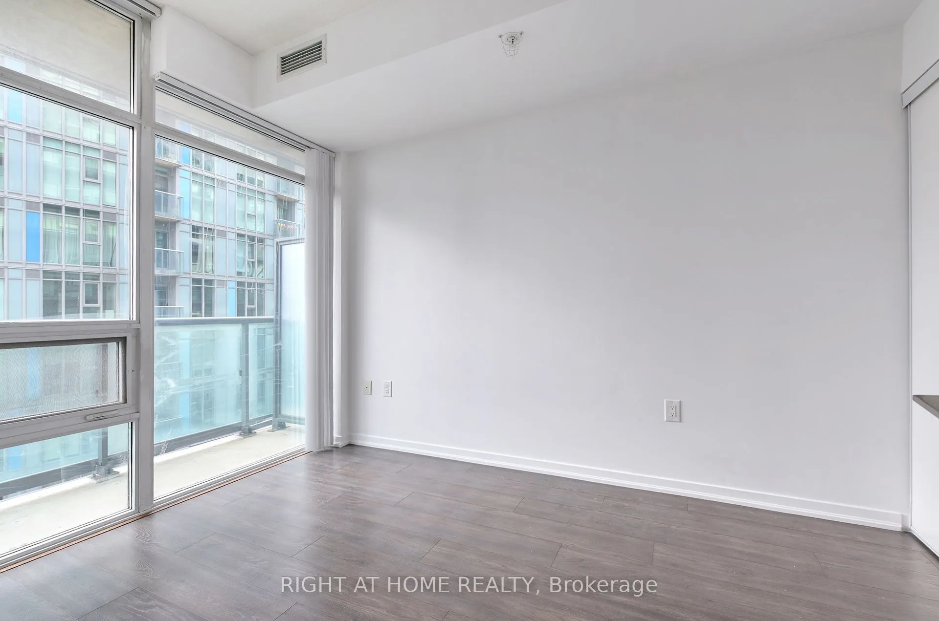 36 Lisgar Street #1511W