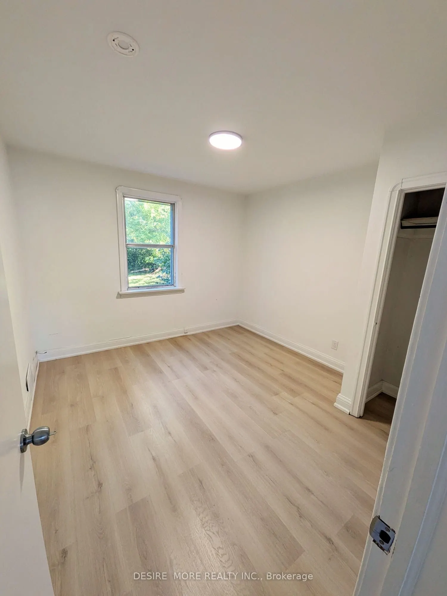 12 Ranee Avenue